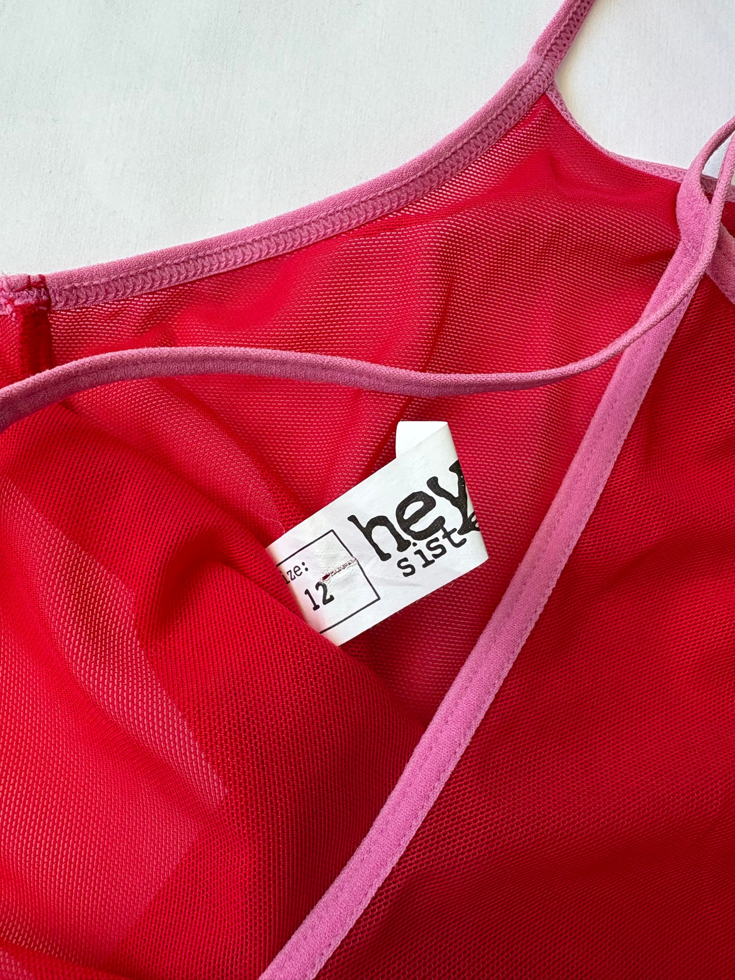 00’s Pink and red mesh cami | Size 10-12
