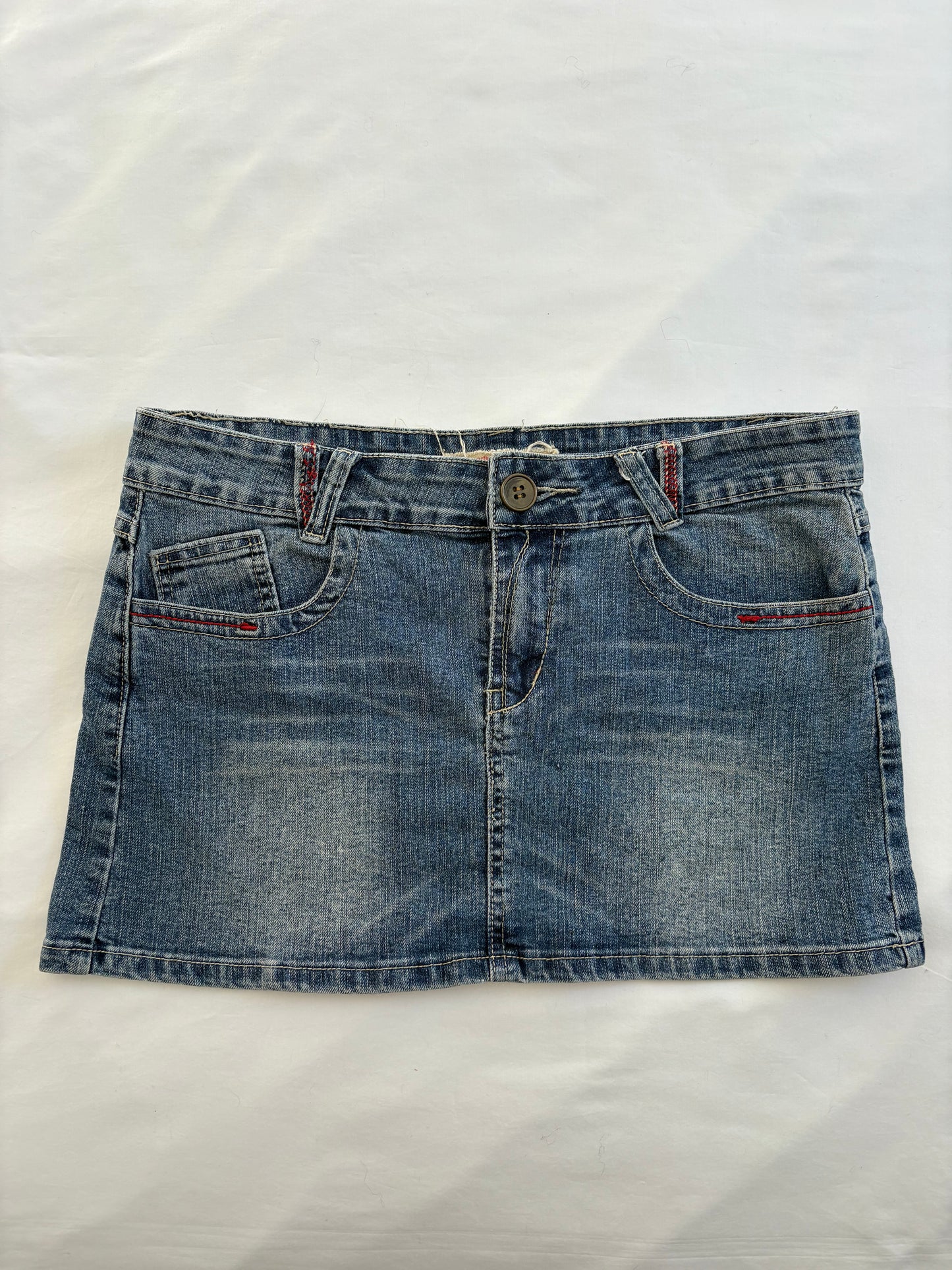 00’s Red stitch denim mini skirt | Size 10