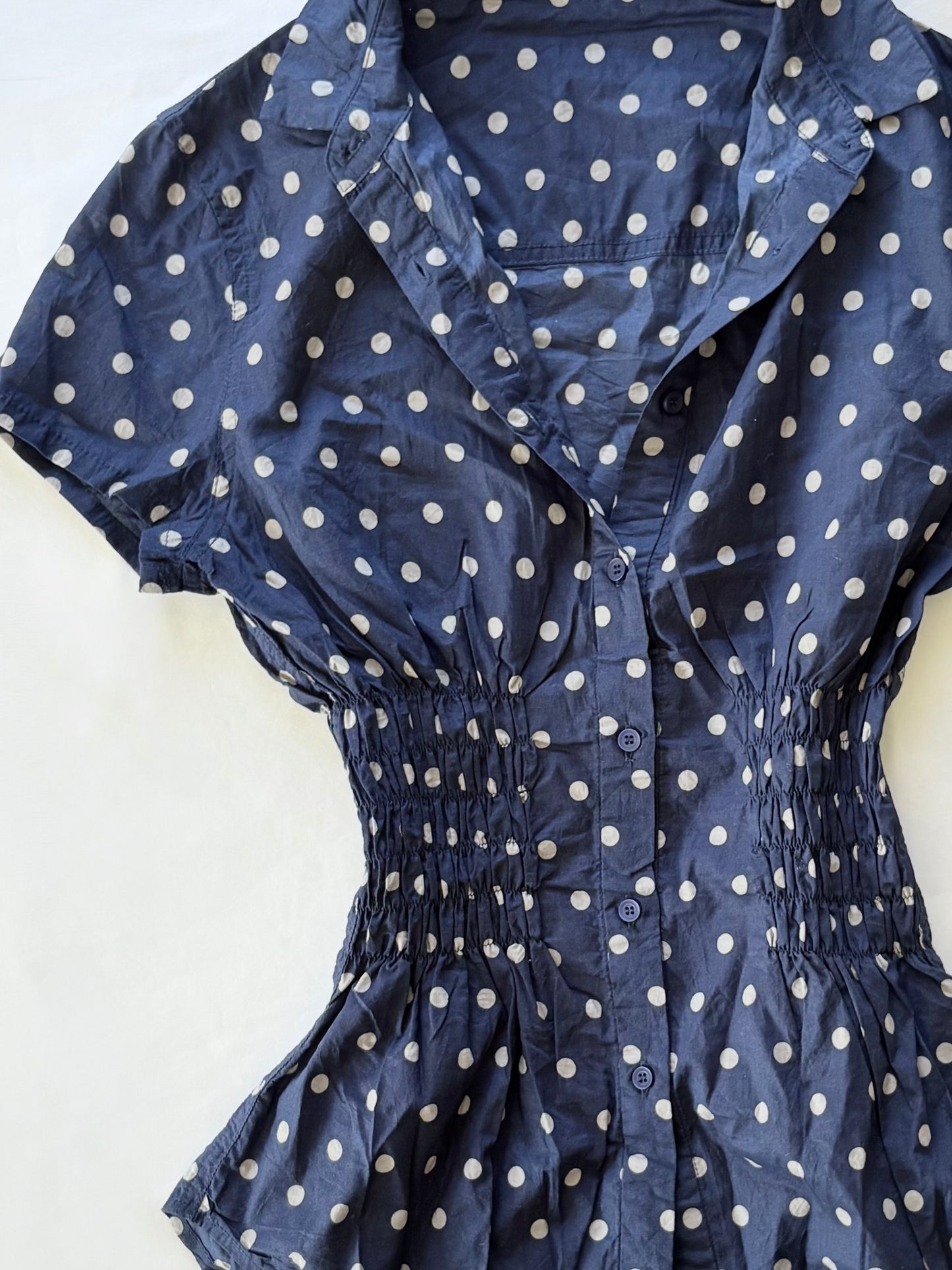00’s Navy polka dot cinched shirt | Size 8