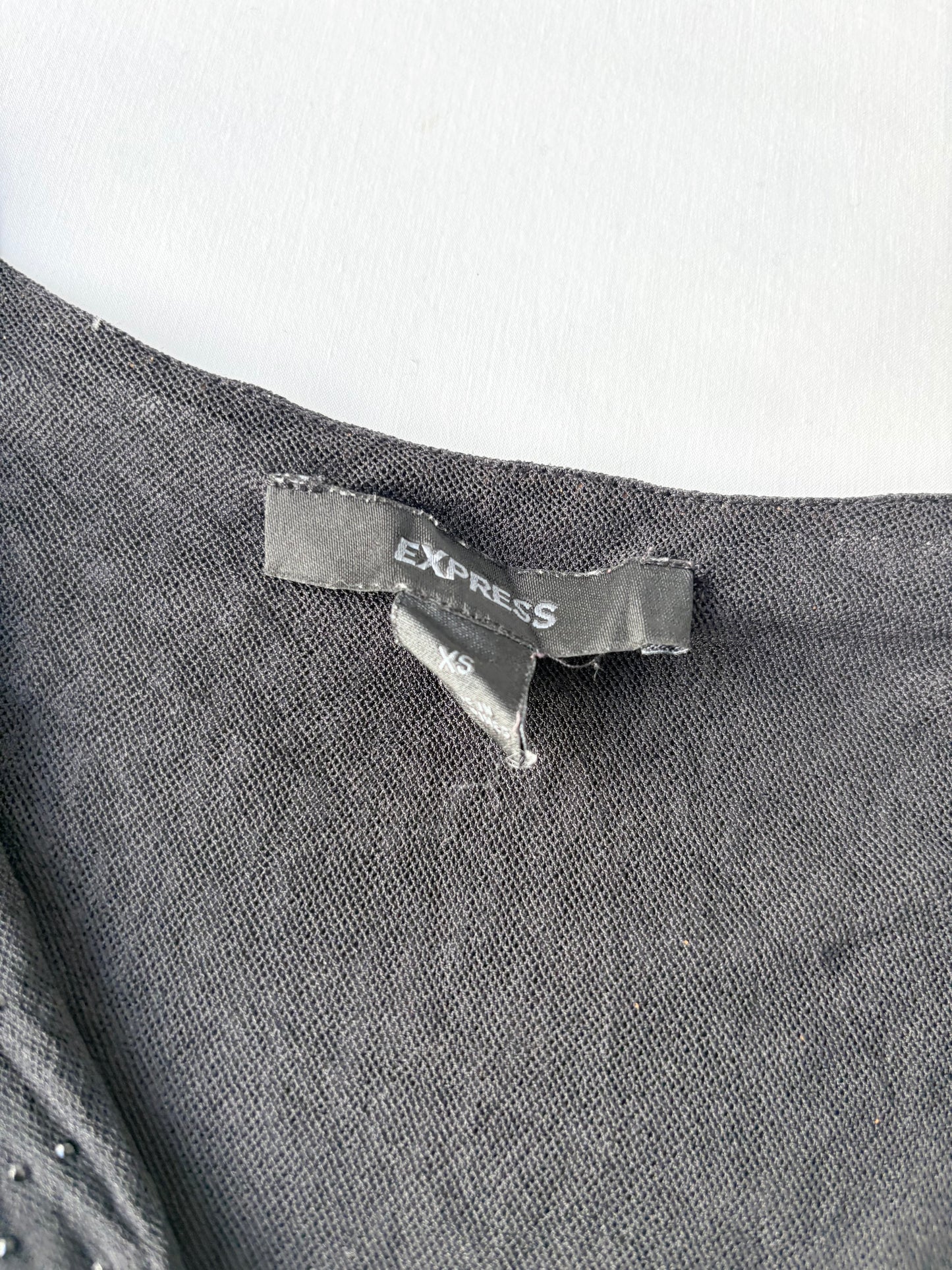 00’s Express flutter sleeve top | Size XS