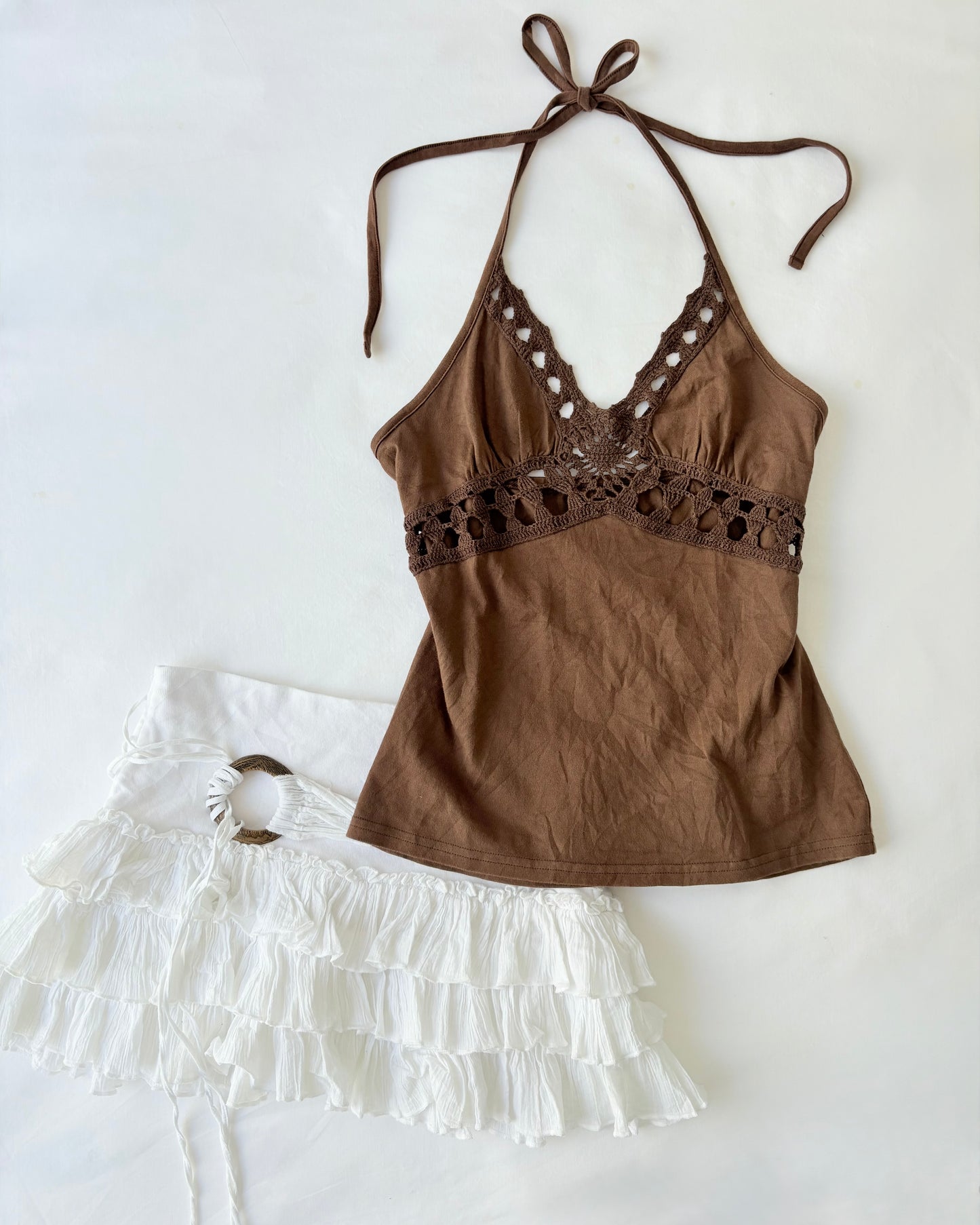 00’s White ruffle mini skirt | Size 8-10