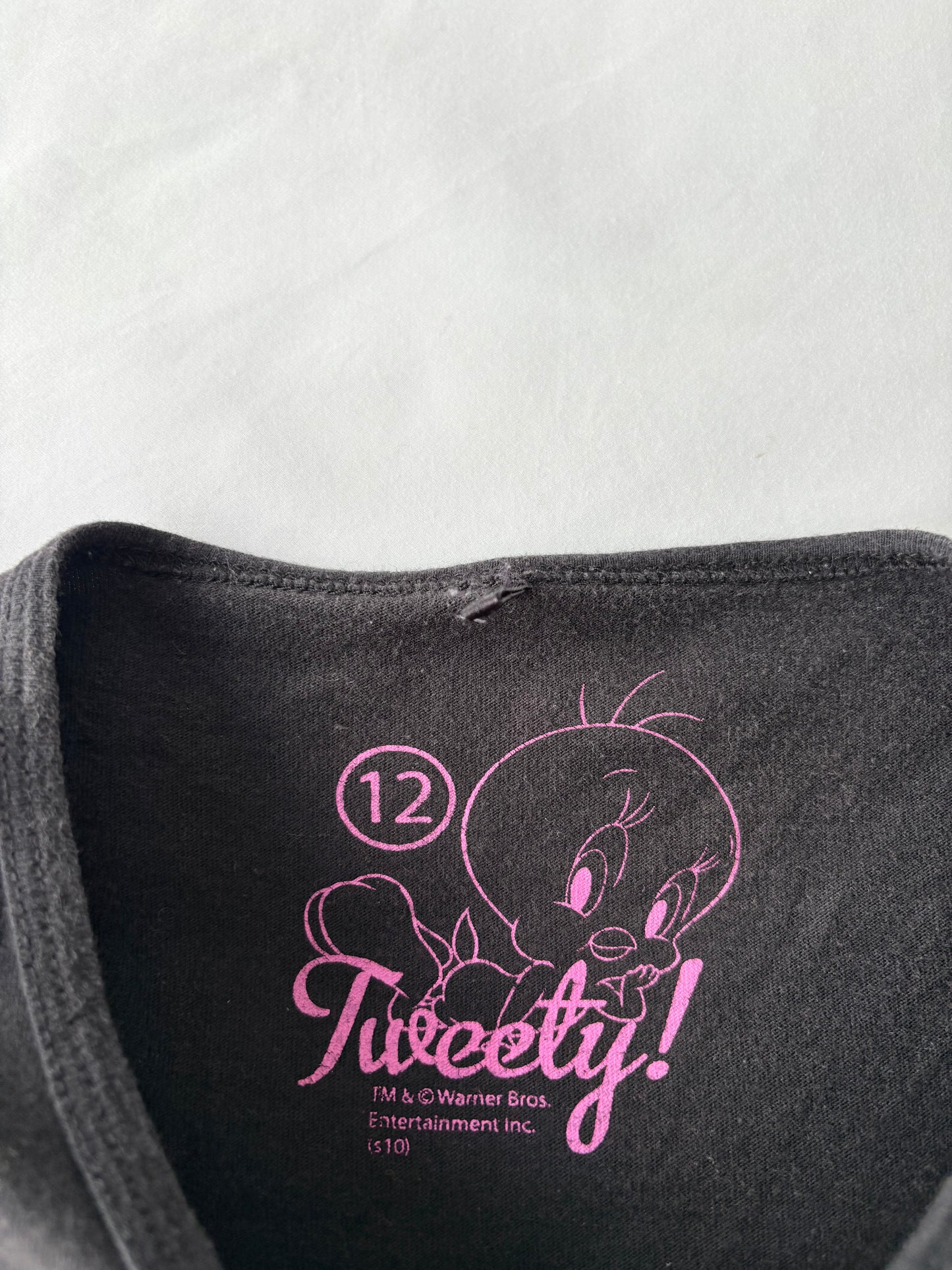 00’s Tweety bird baby tee | Size 8-10