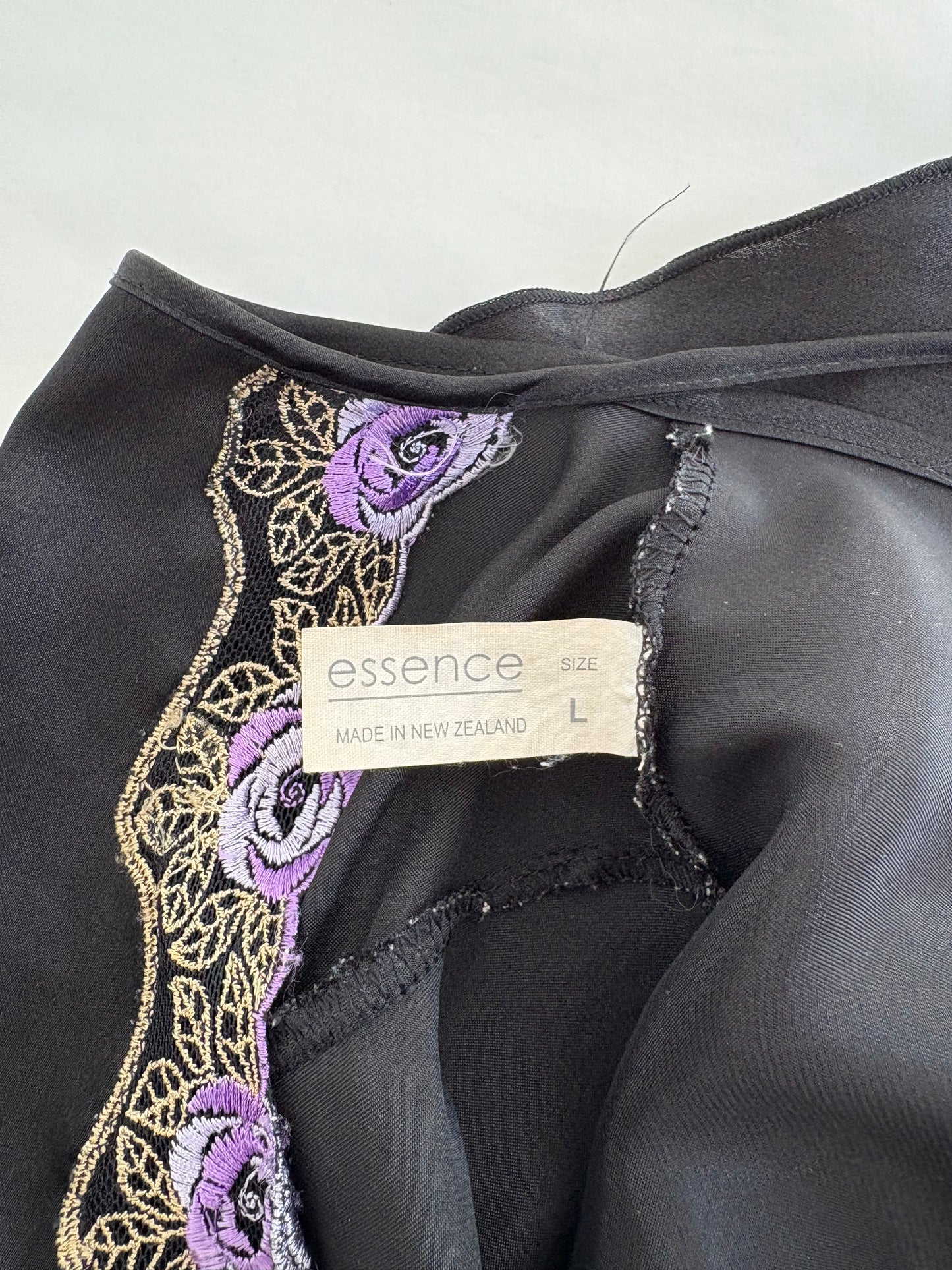 00’s Black midi slip dress | Size large