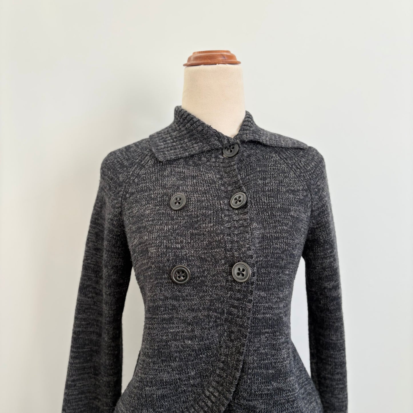 00’s Cue grey knit jumper | Size small