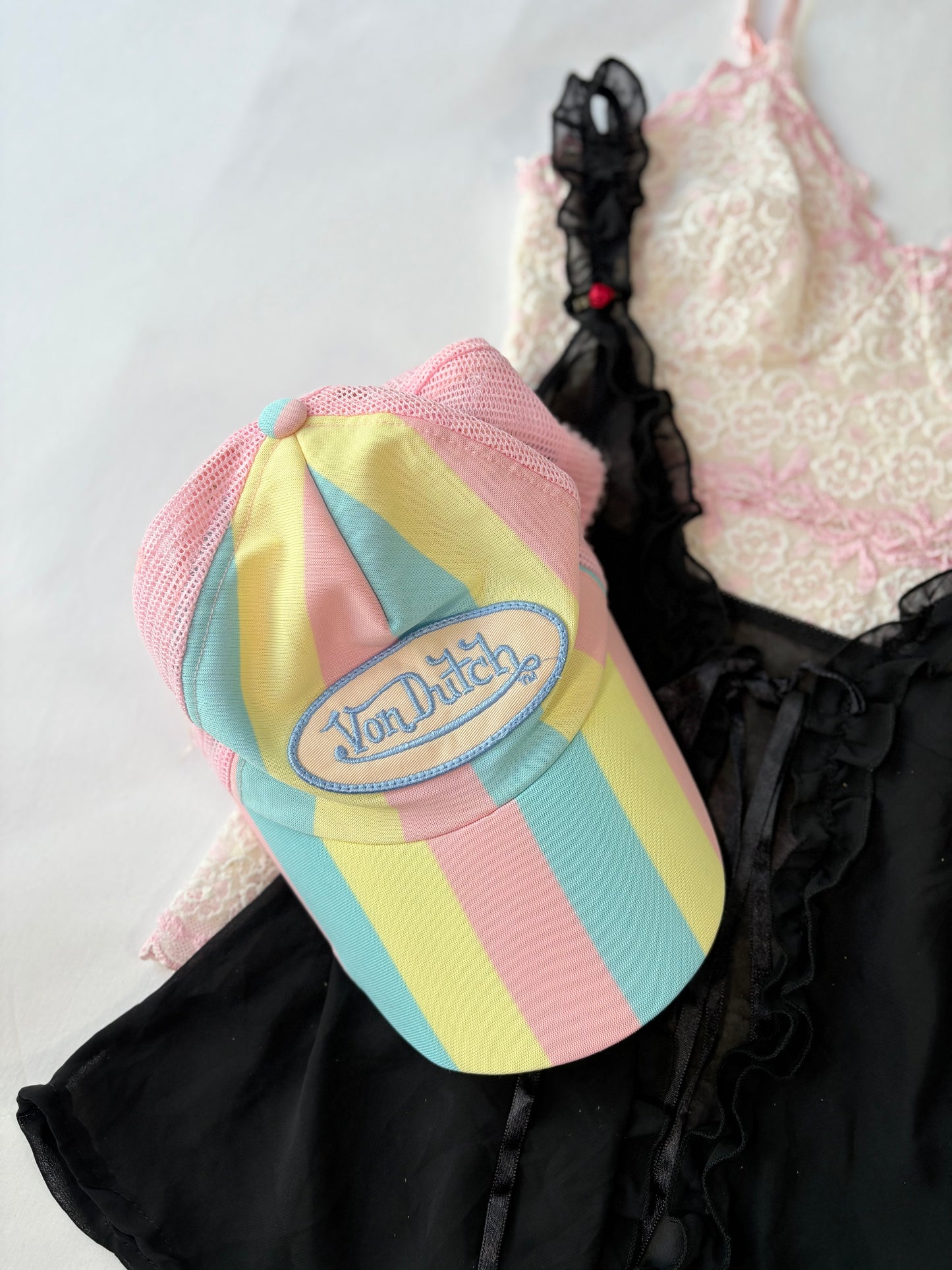00’s Von Dutch rainbow hat