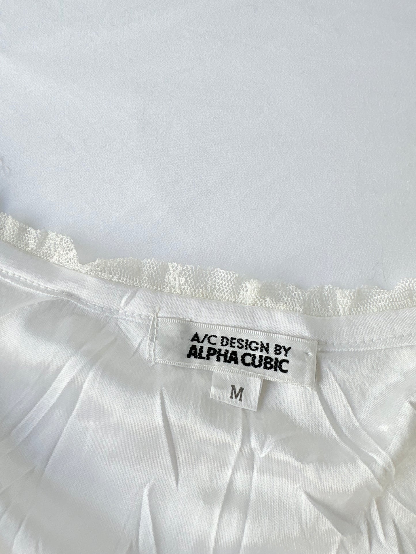 00’s Lace ribbon Japanese top | Size 8-10