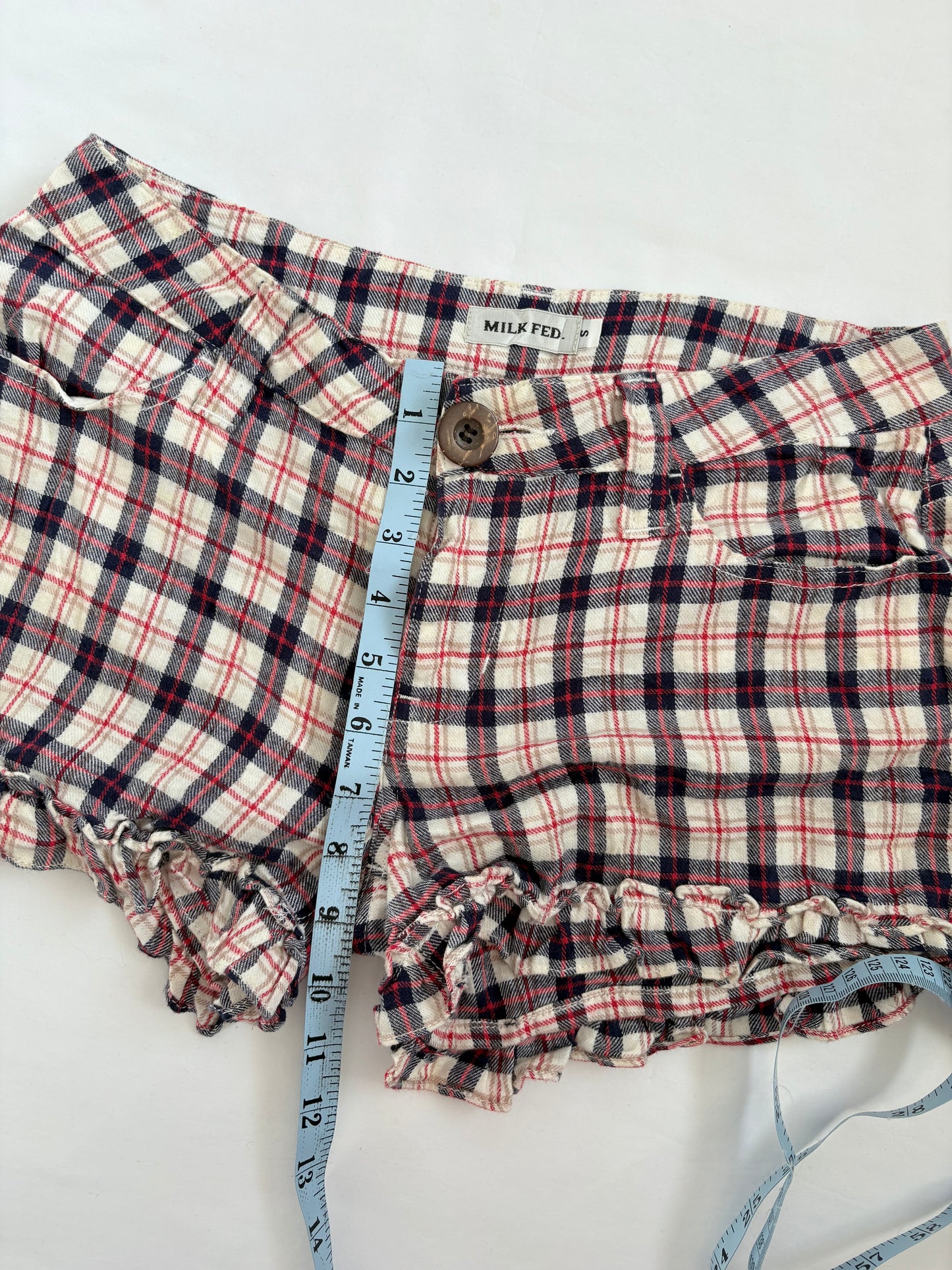 00’s Milk Fed plaid ruffle shorts | Size 8