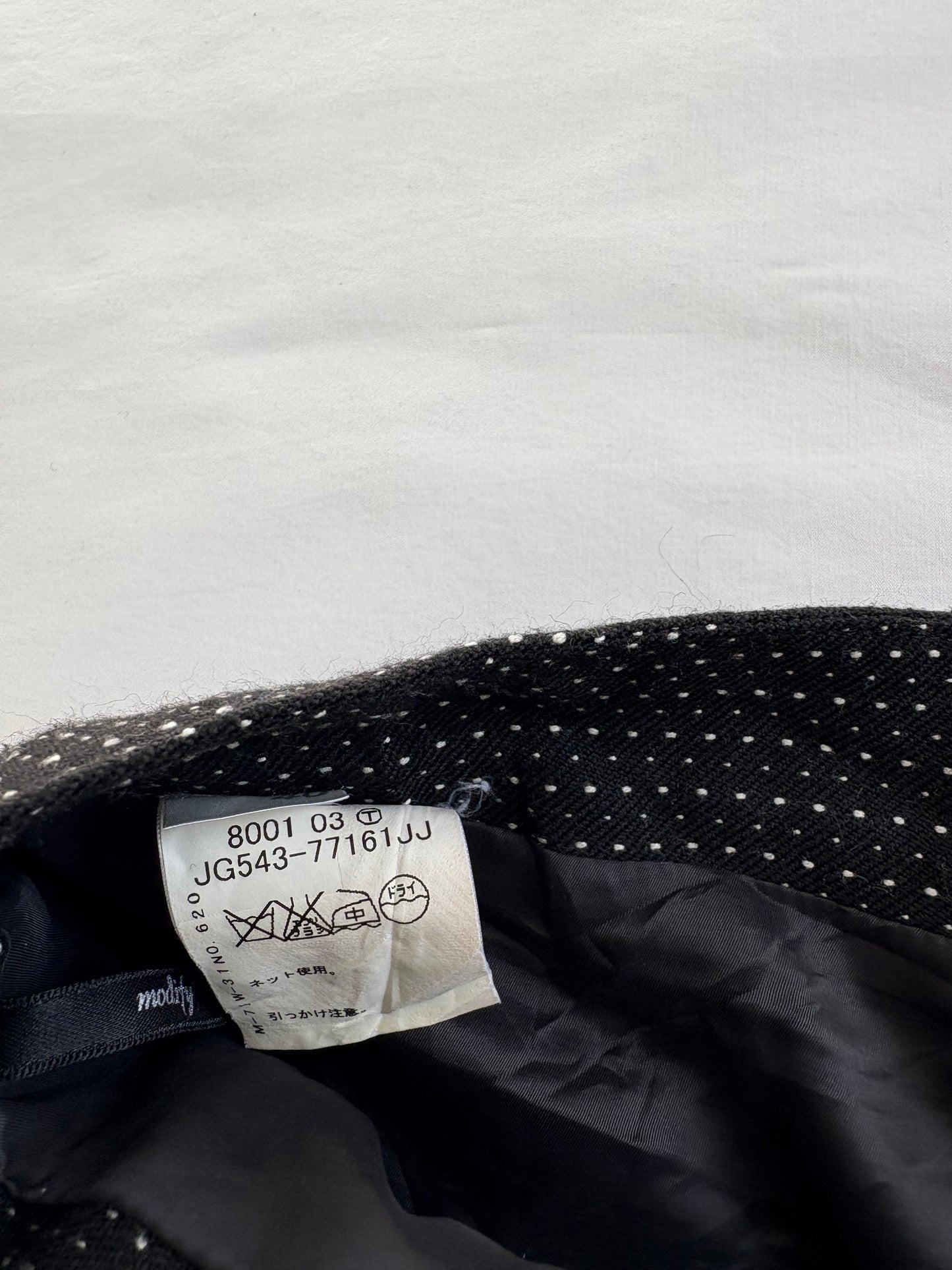 00’s Polka dot pleated mini skirt | Size 6