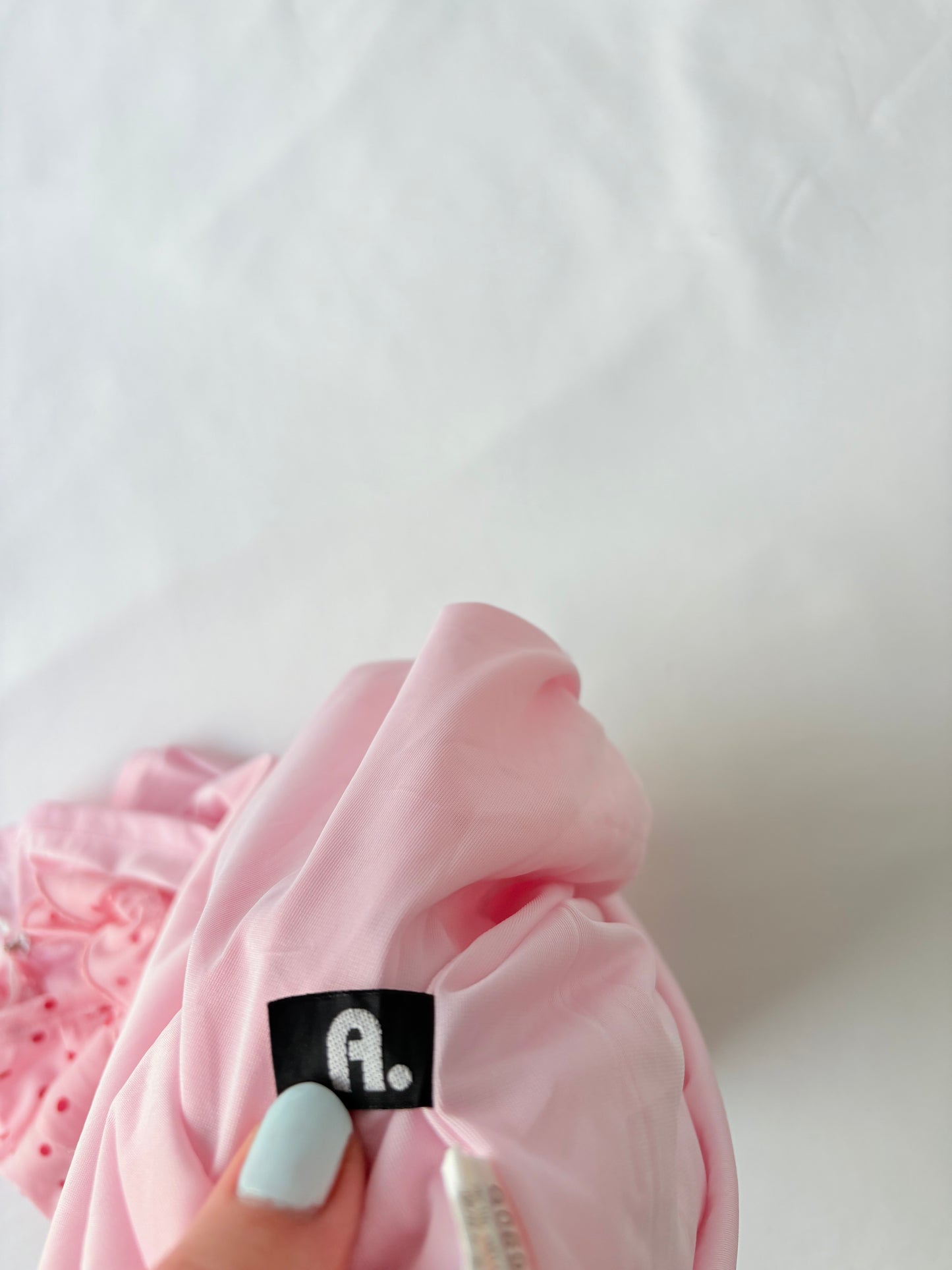00’s Polka dot pink midi skirt | Size 8