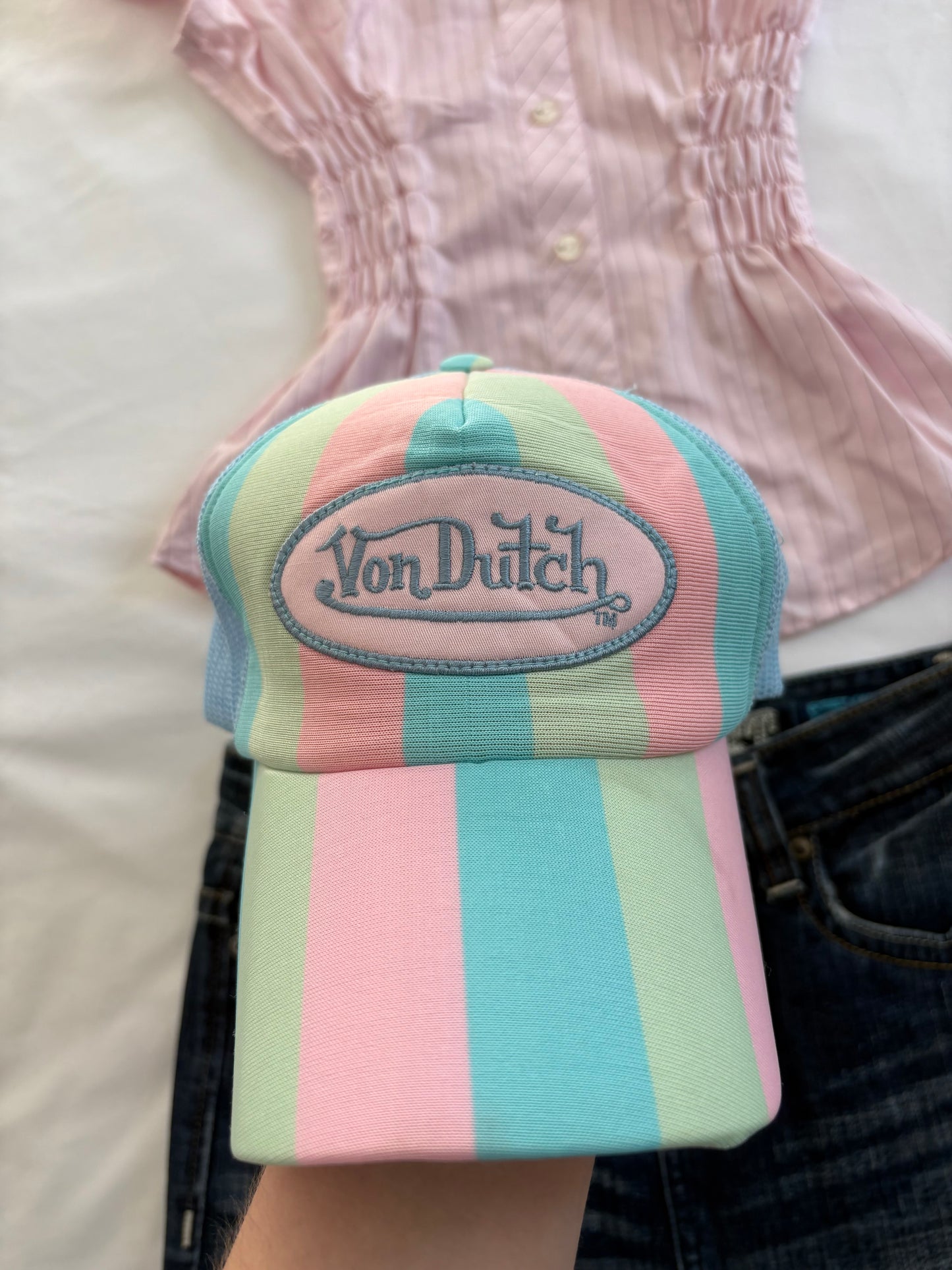 00’s Von Dutch deadstock cap