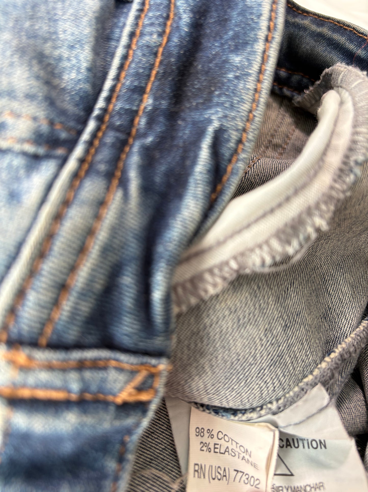 00’s Denim 1975 jacket | Size 8-10