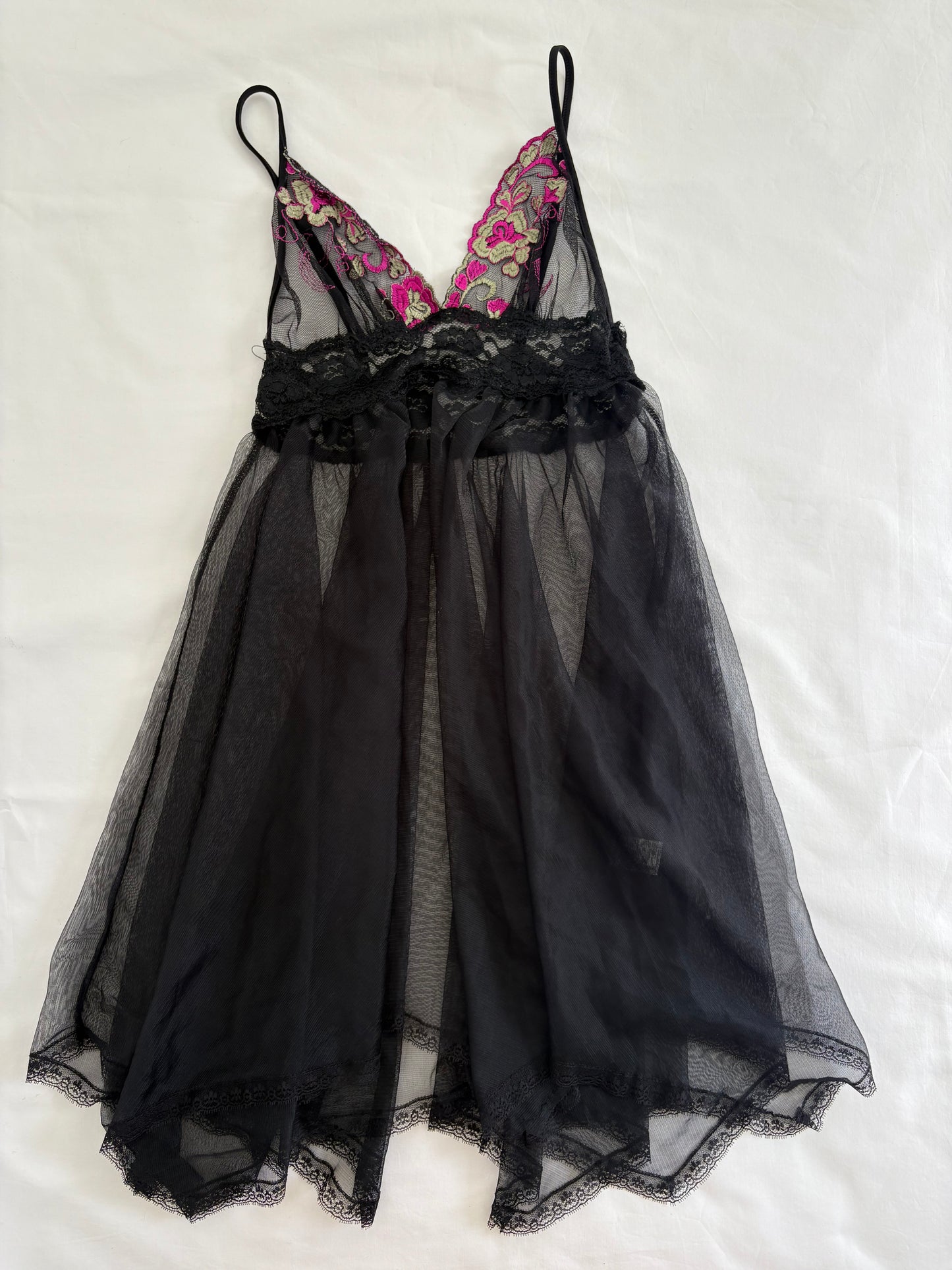 00’s Sheer floral mini slip | Size 10