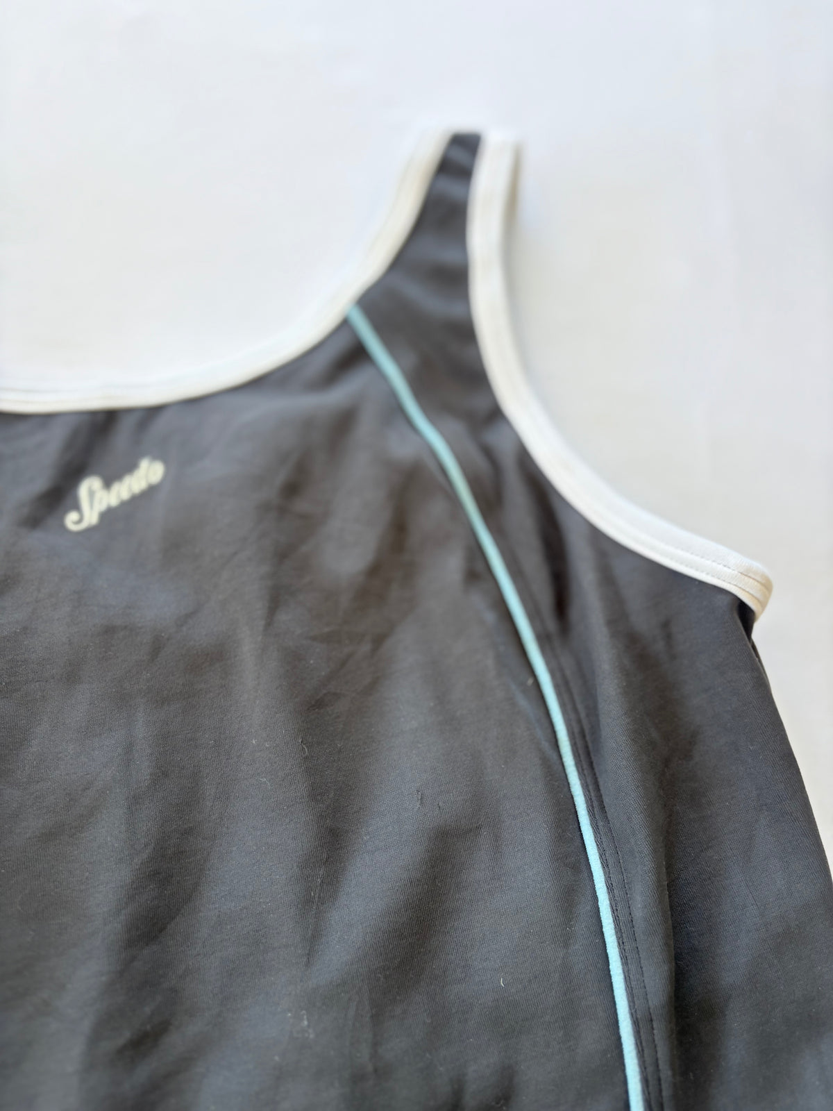 00’s Speedo sports tank | Size 4-6