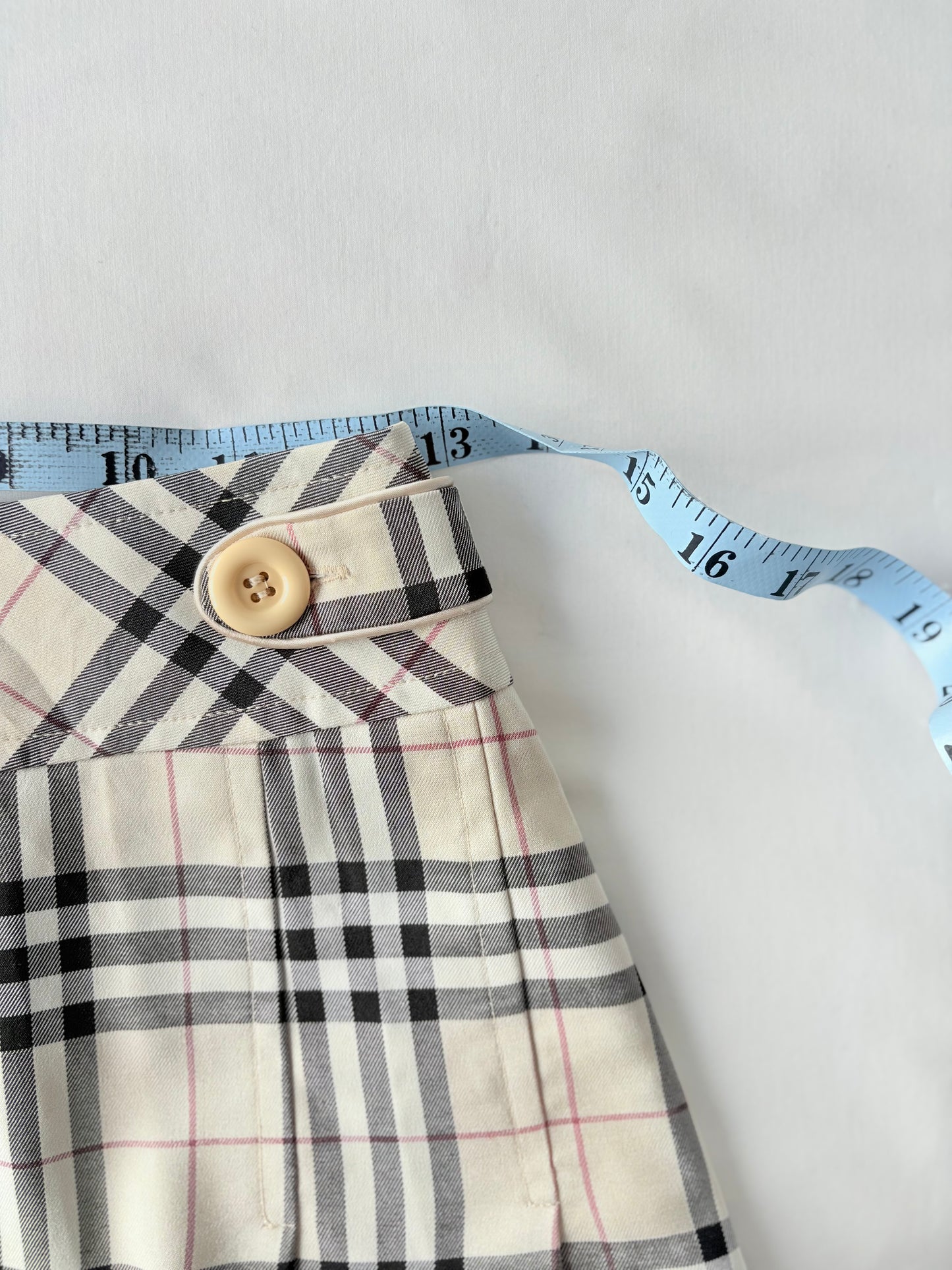 00’s Cream plaid mini skirt | Size 6