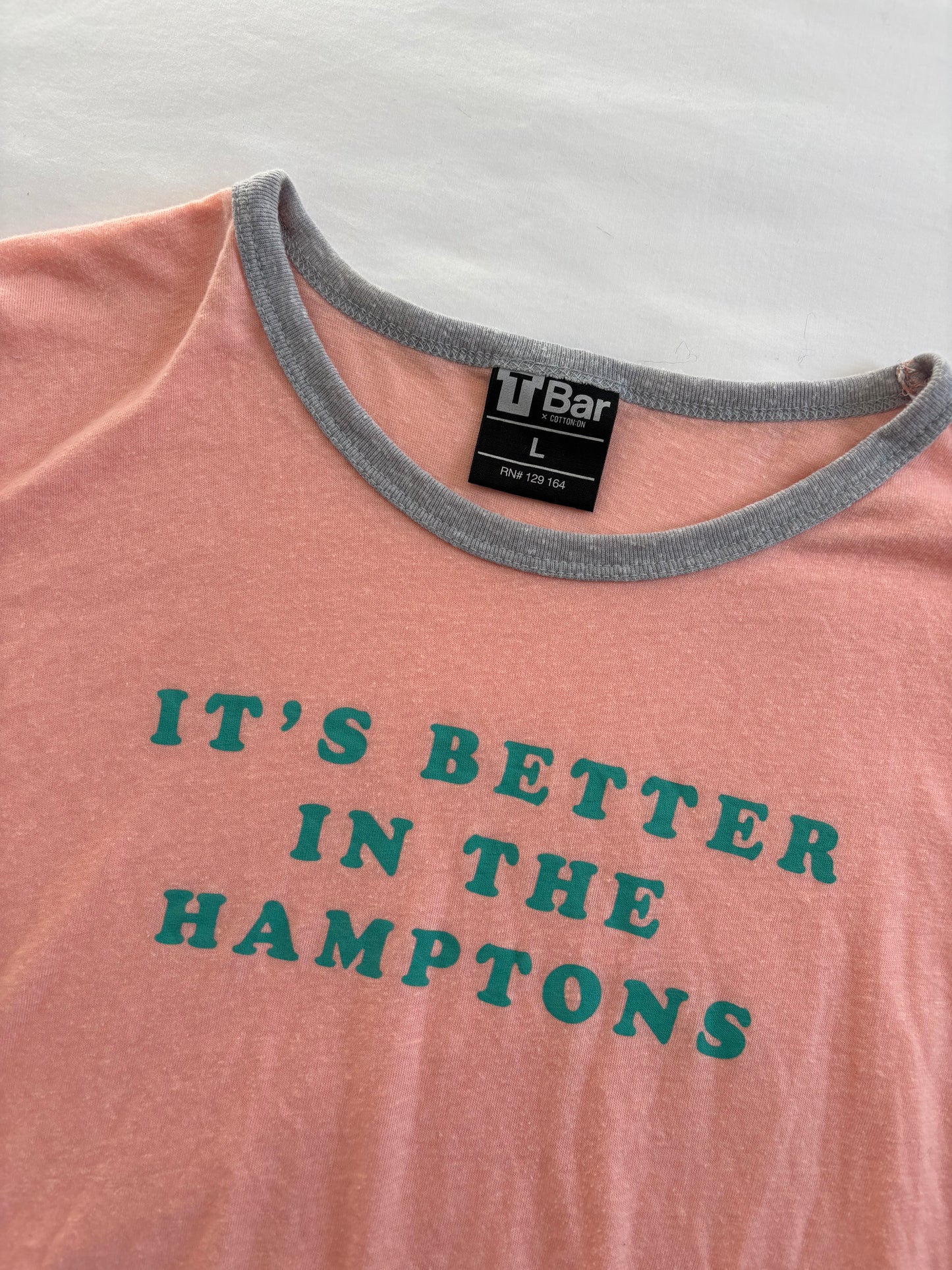 00’s Its Better In The Hamptons ringer tee | Size large