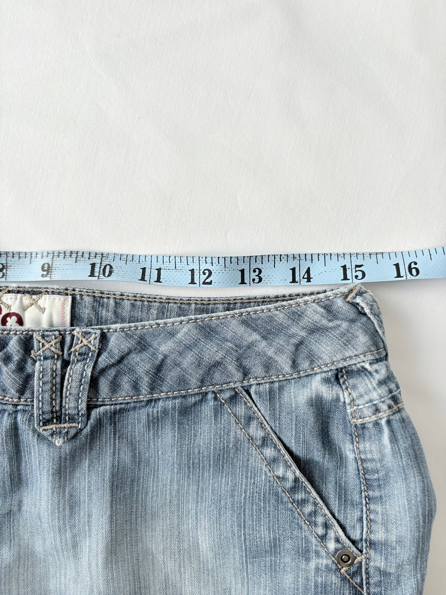 00’s So denim shorts | Size 10