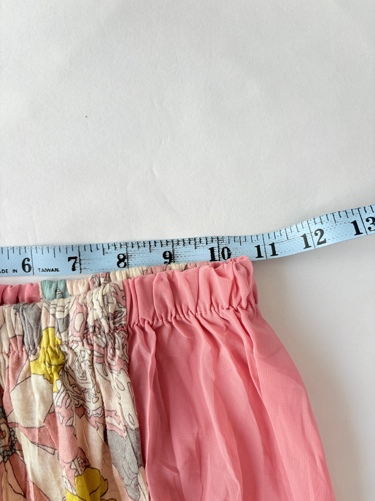 00’s Pink floral midi skirt | Size 6