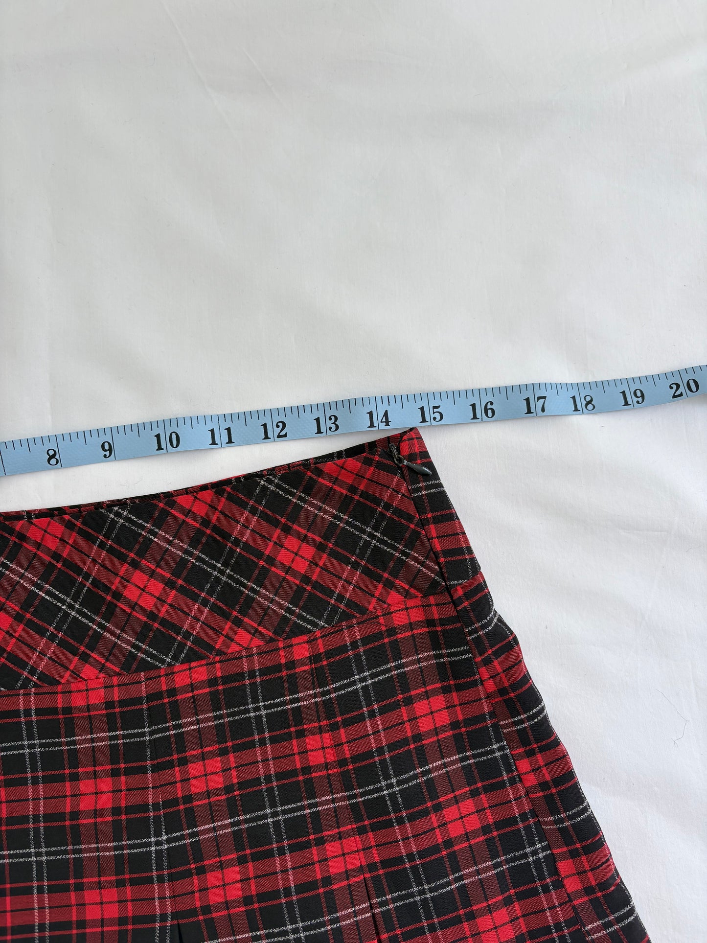 00’s Red plaid micro skirt | Size 8