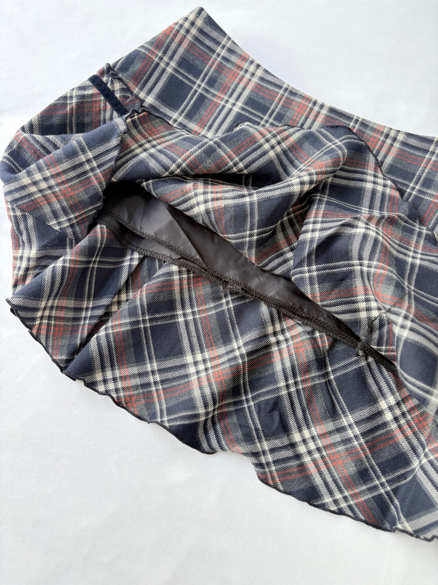 00’s Red House plaid mini skirt | Size 8