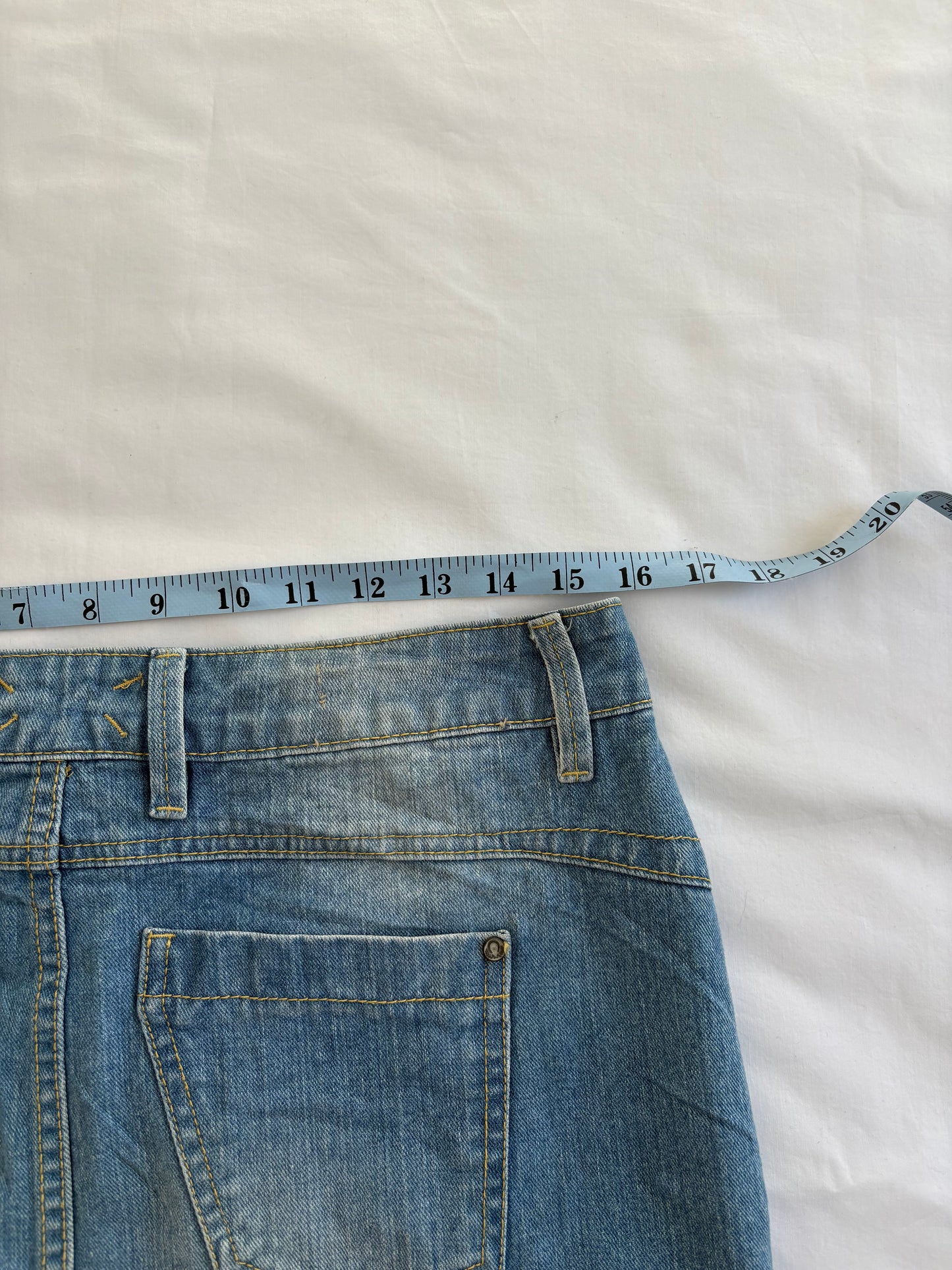 00’s Denim mini skirt | Size 10-12