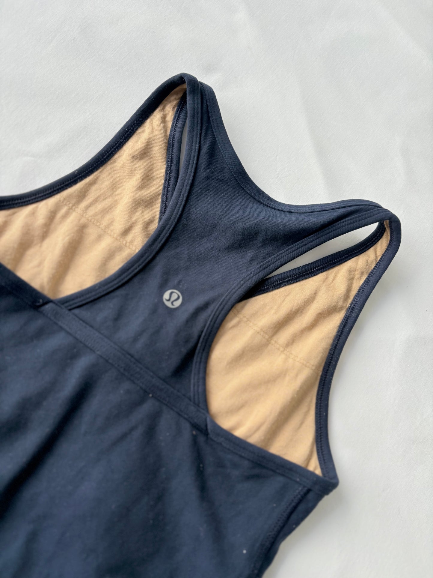 00’s Lululemon navy tank | Size 8