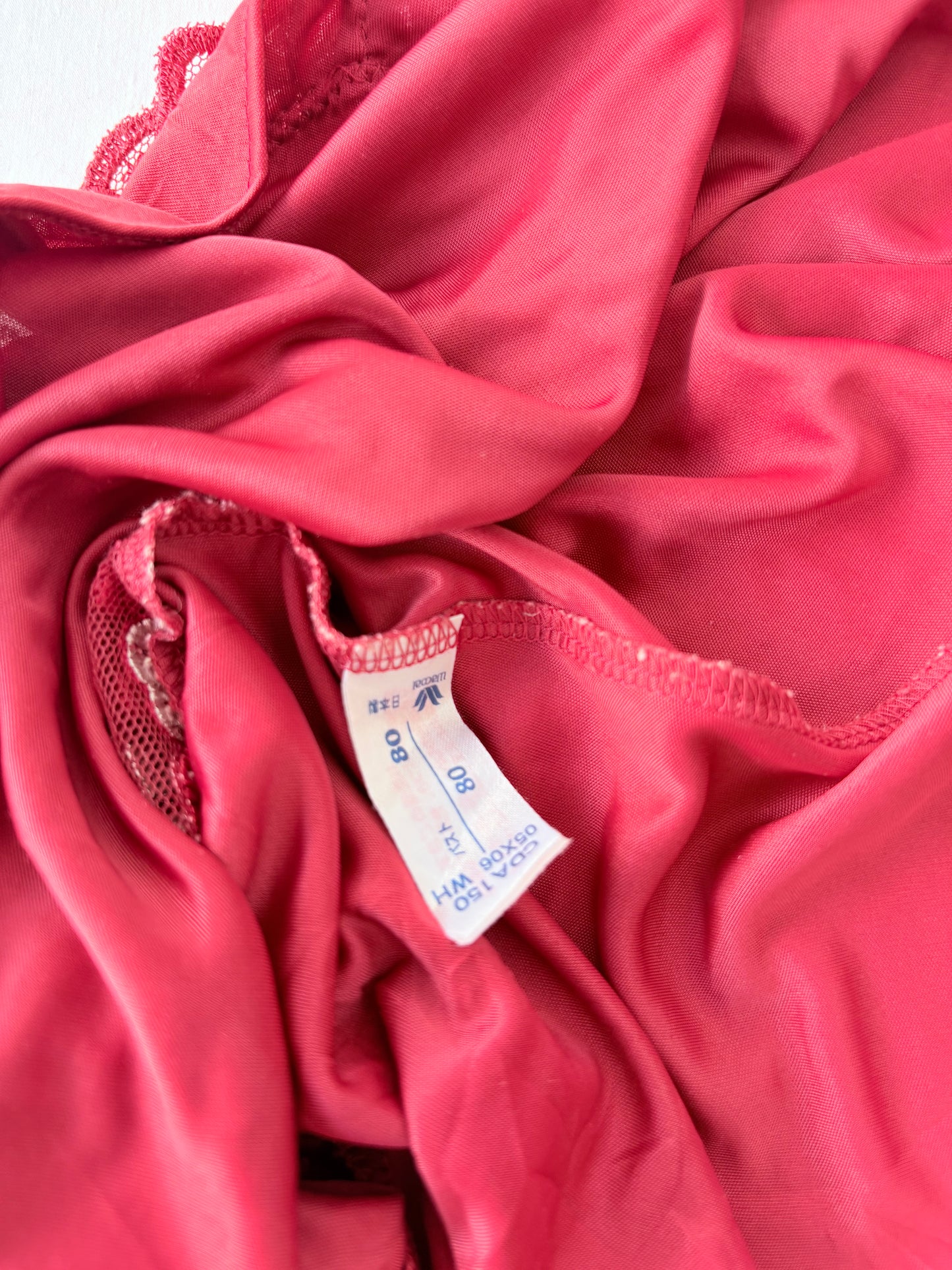 00’s Ruby red embroidered cami | Size medium