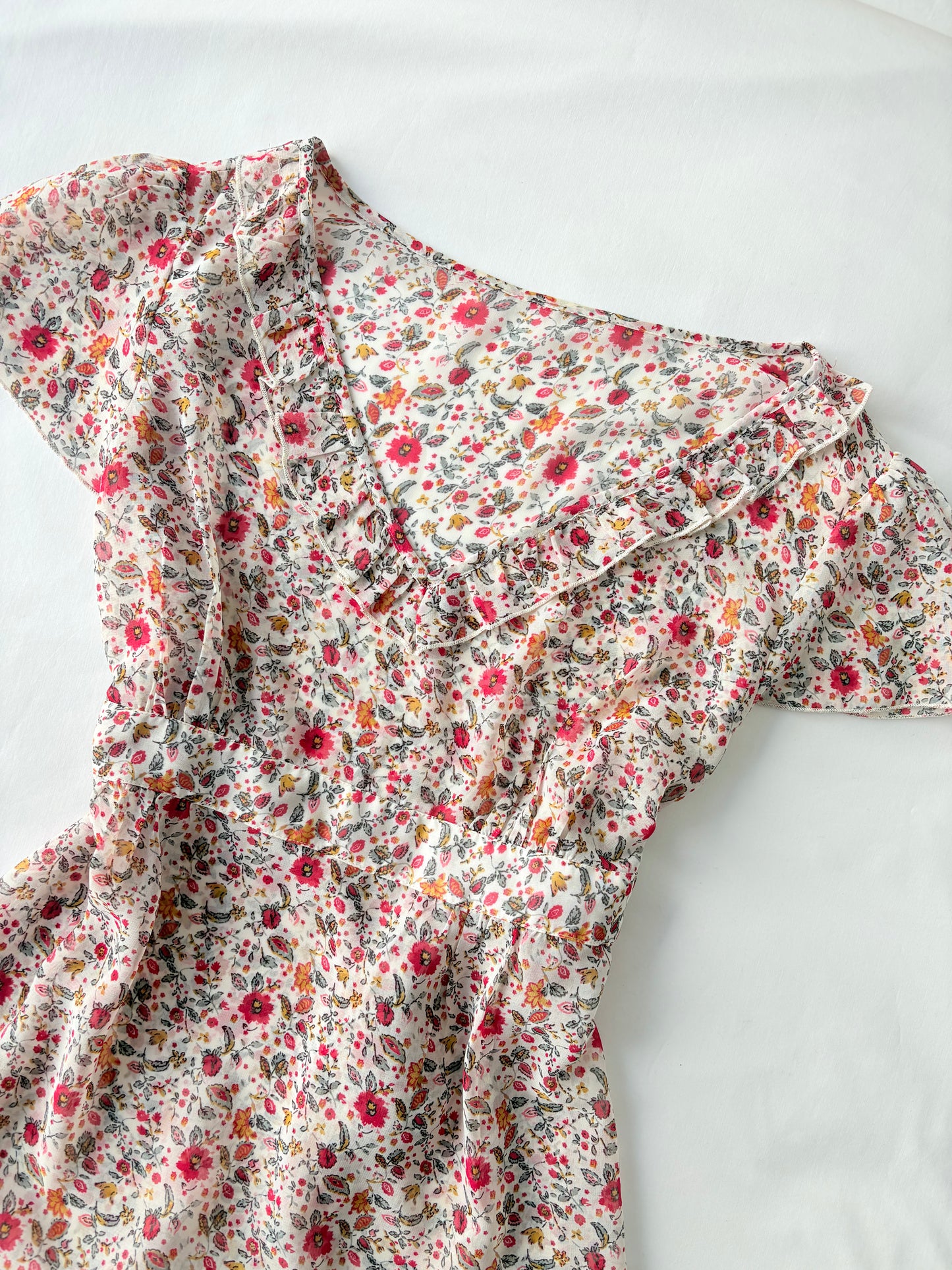 00’s Tie waist floral top | Size 18