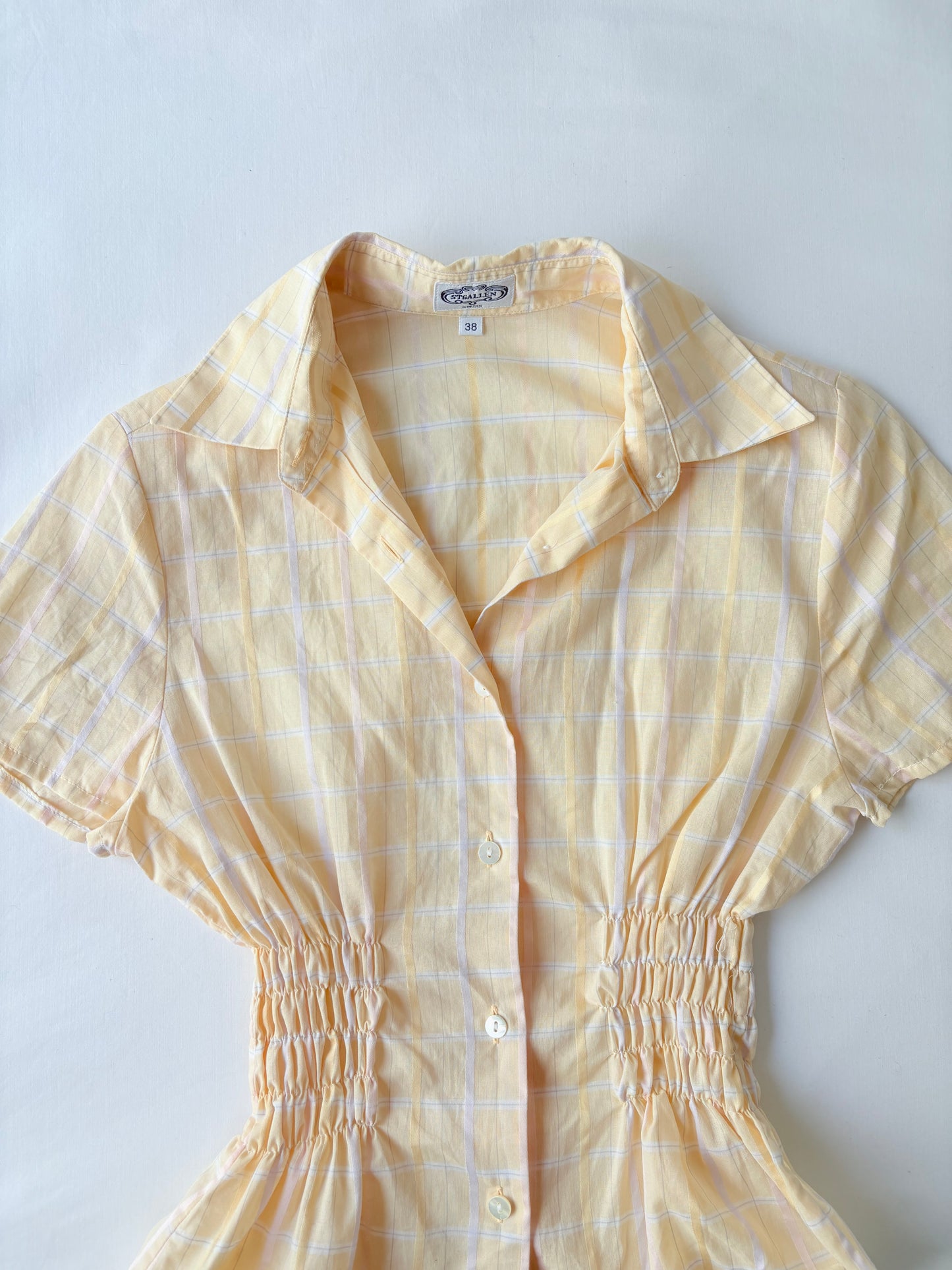 00’s Butter yellow cinched shirt | Size 10