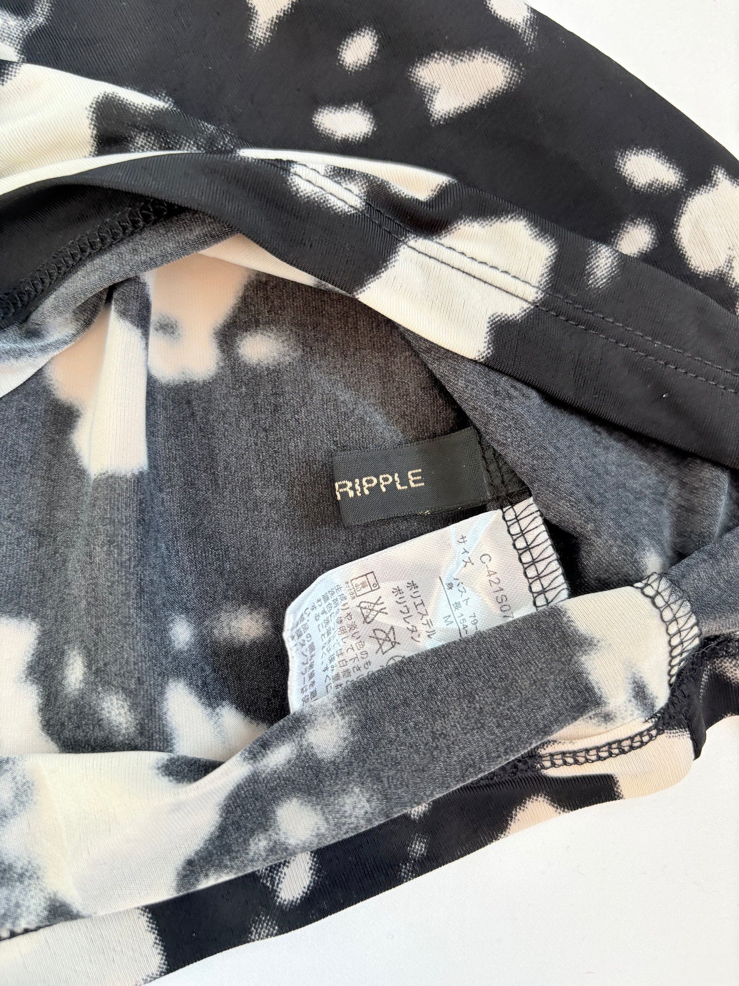 00’s Japanese twist tank | Size small