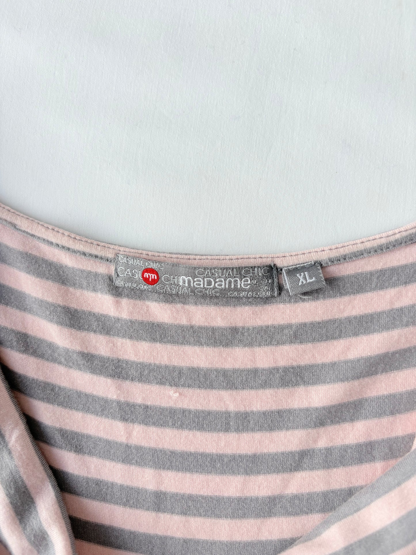 00’s Madame cowl neck tank | Size 14