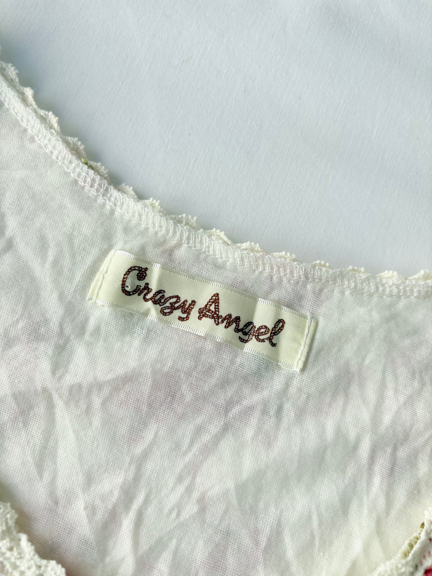 00’s Crazy Angel floral lace tank | Size 10