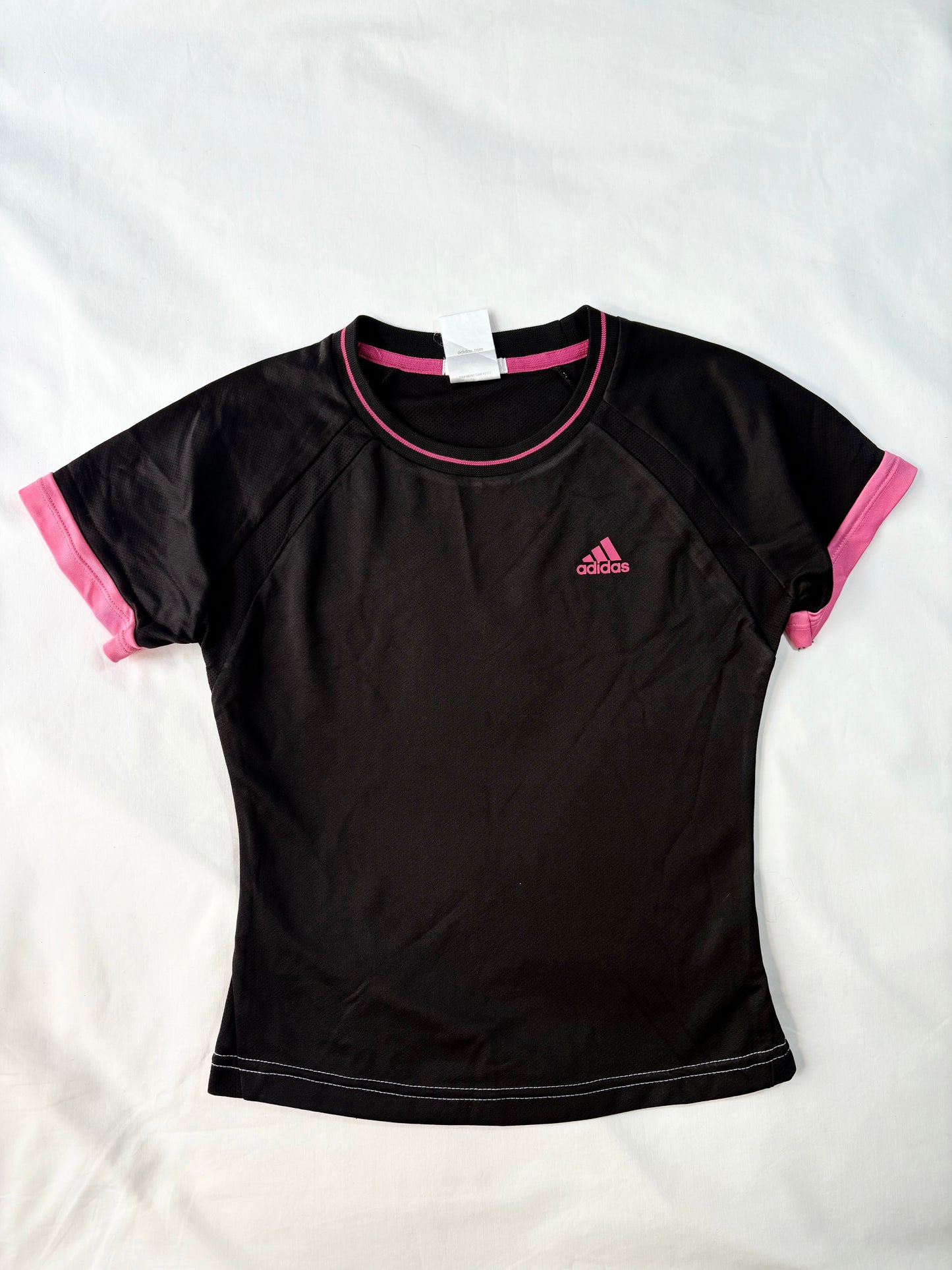 00’s Adidas black tee | Size 8
