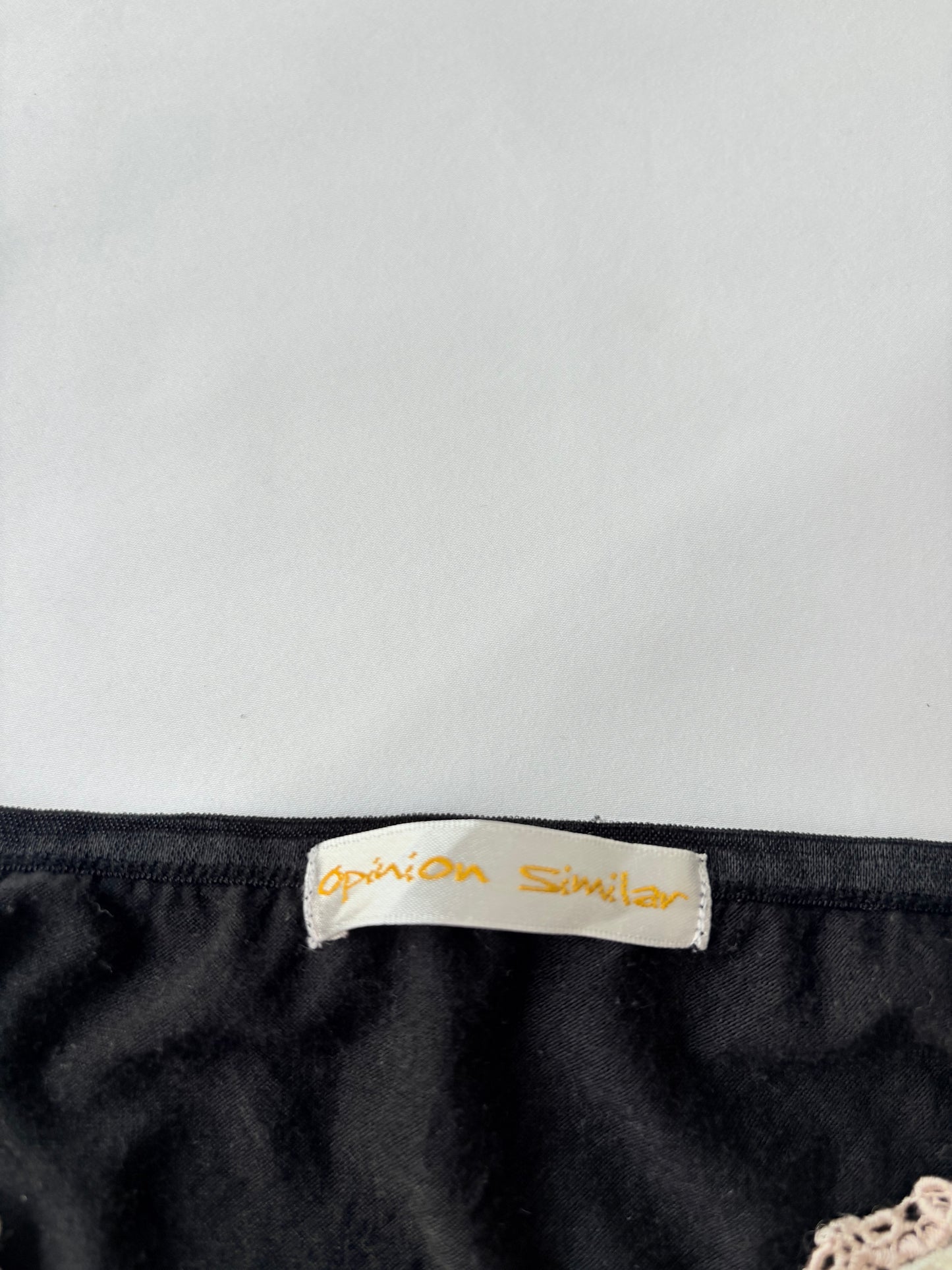 00’s Opinion Similar sequin cami | Size medium