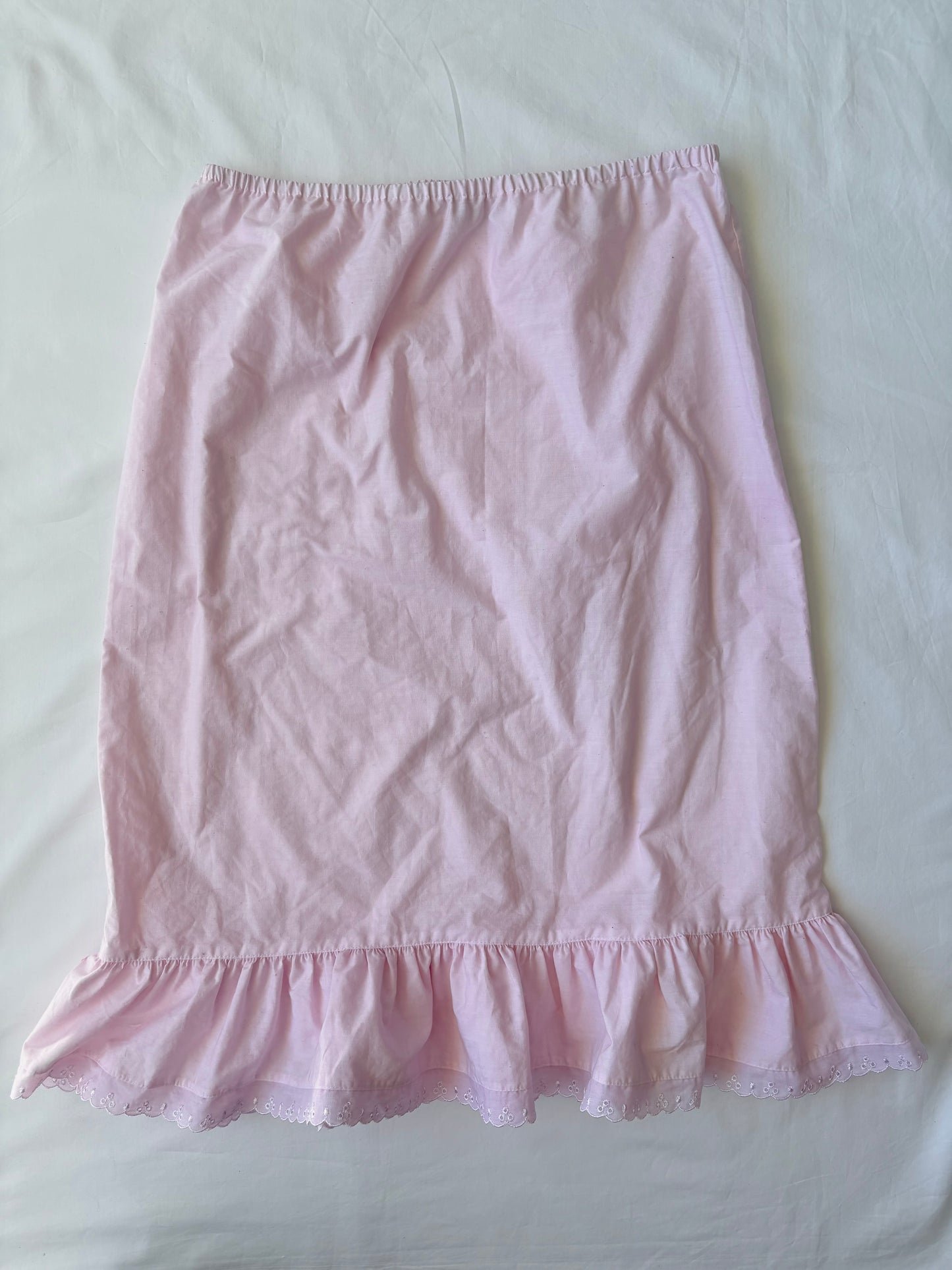 00’s Pink ruffle midi skirt | Size 10