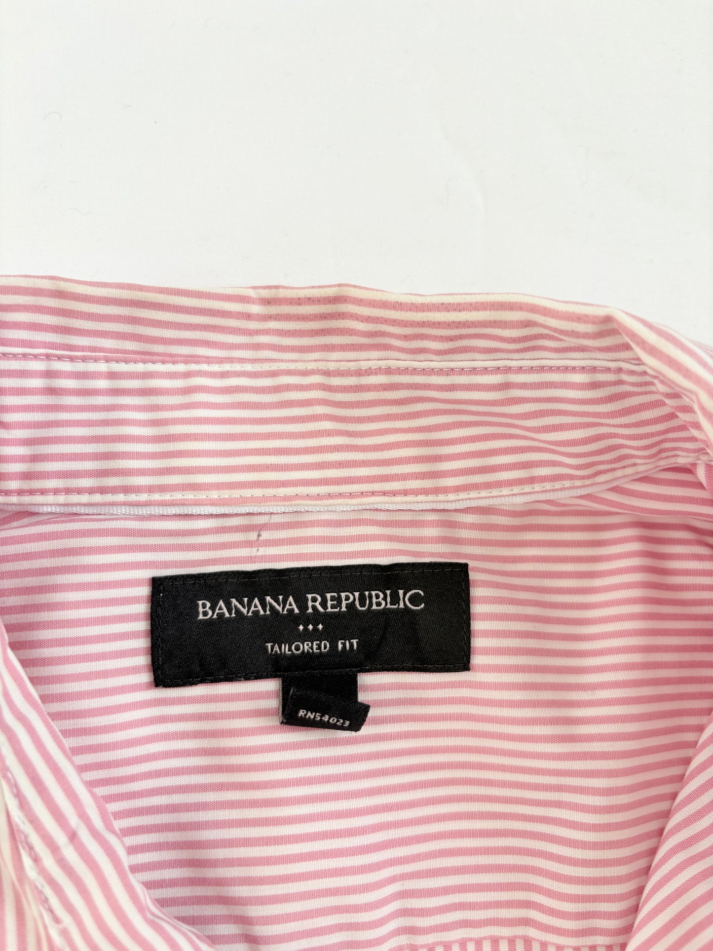 00’s Banana Republic pink cinched shirt | Size 10