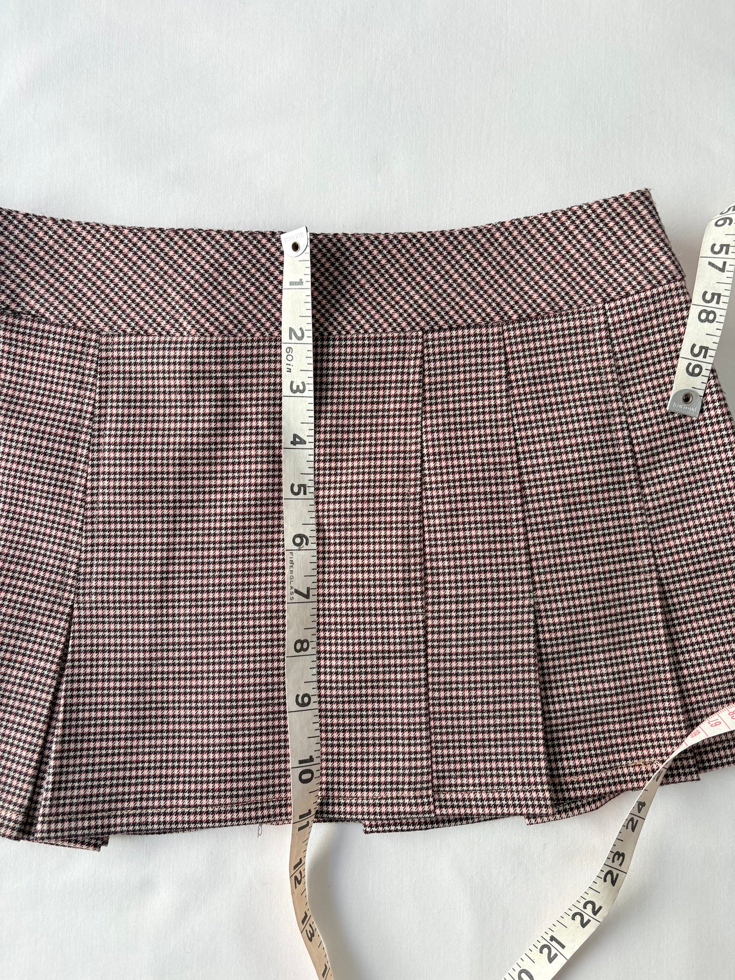 00’s Houndstooth pleated skirt | Size 8