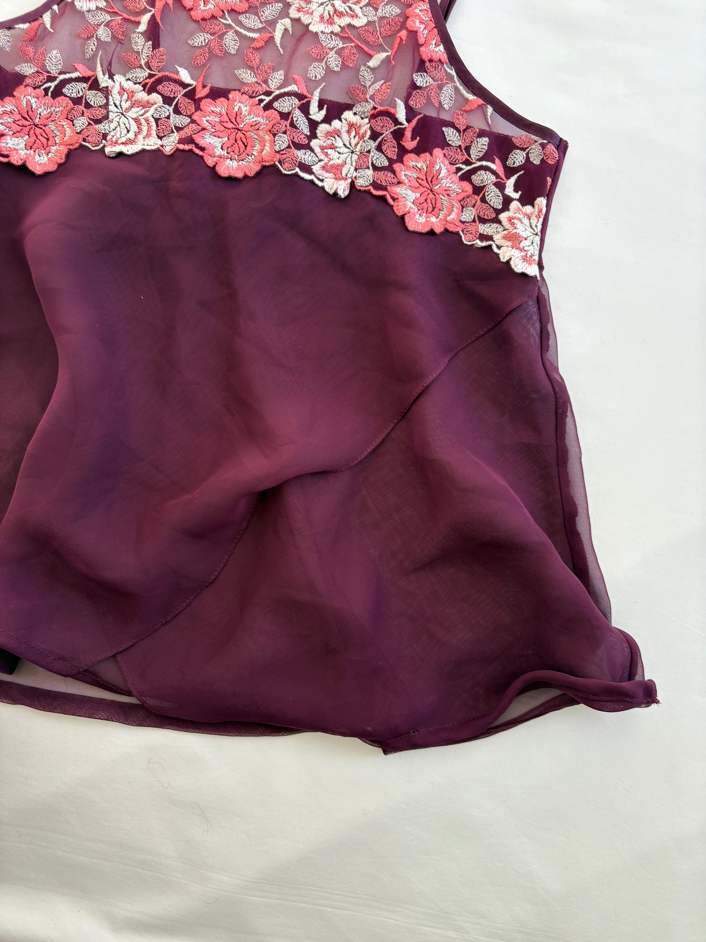 00’s Purple embroidered cami | Size 10