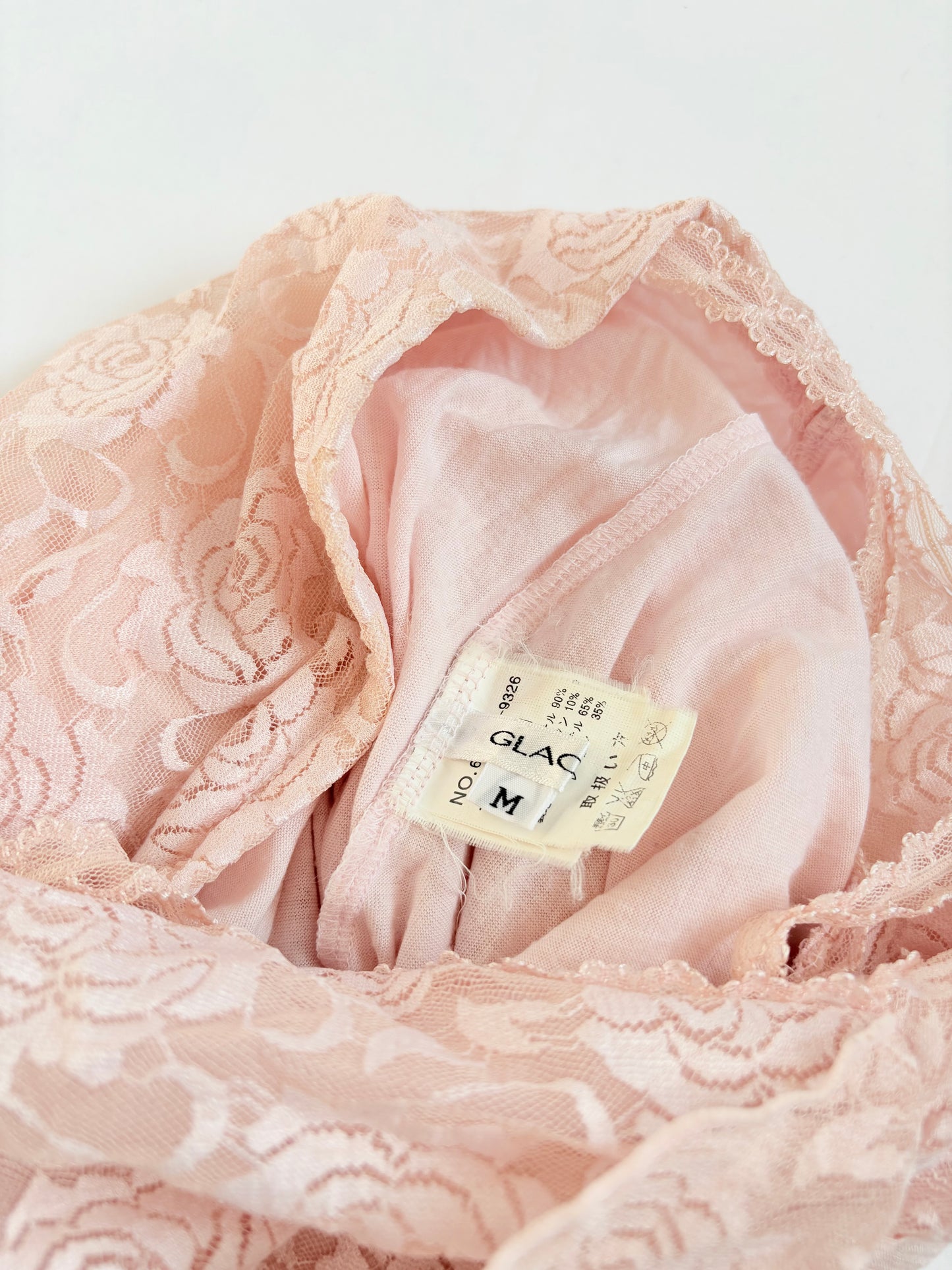 00’s Glacier pink lace top | Size 8