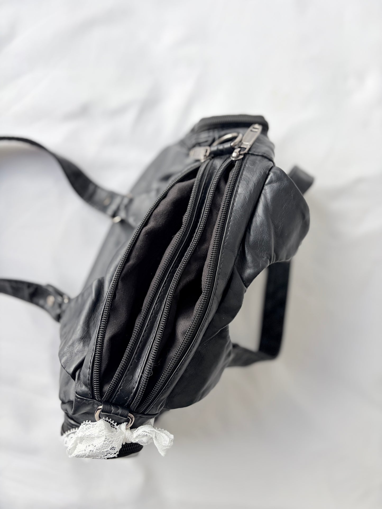 00’s Black studded shoulder bag