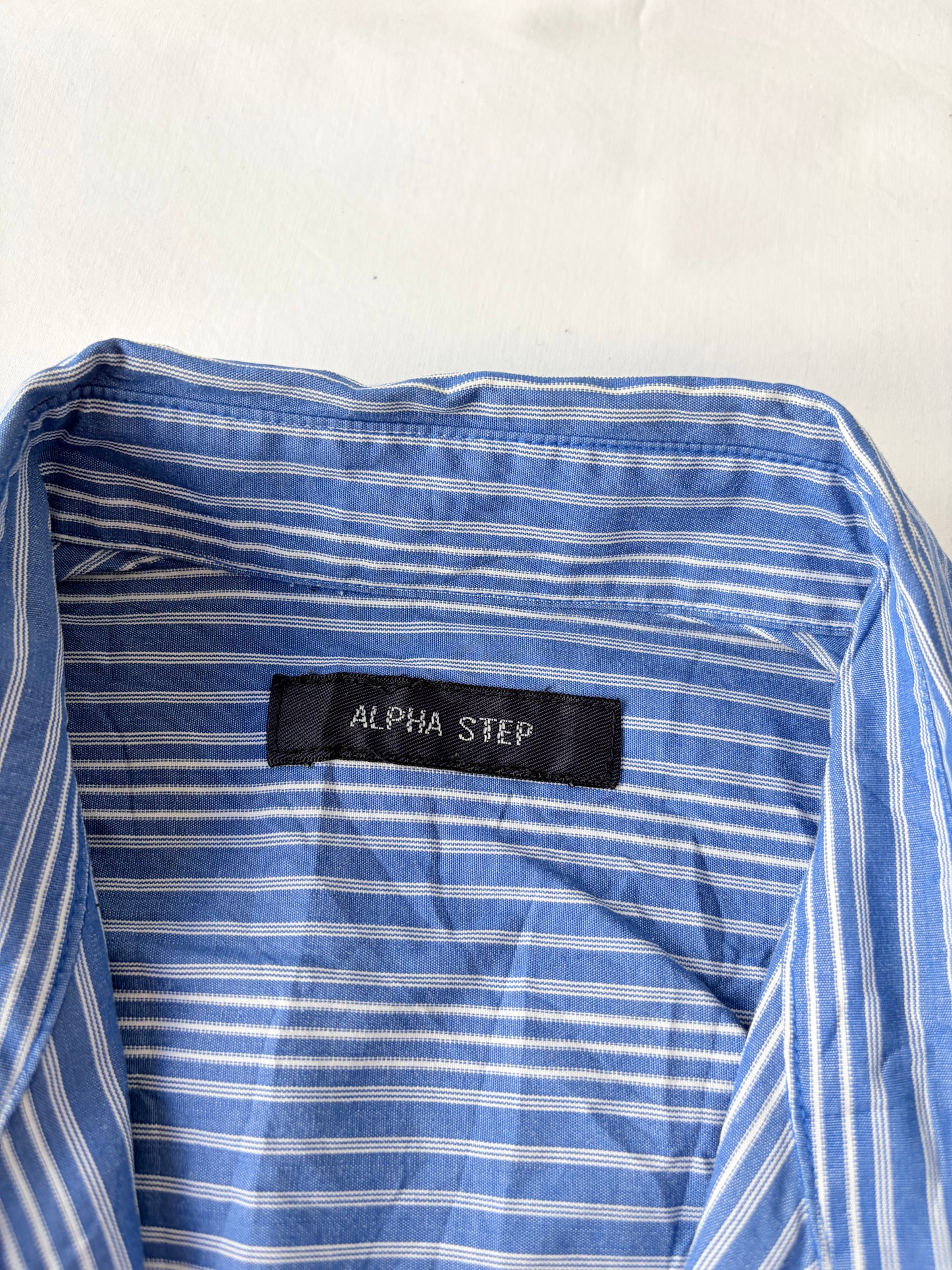 00’s Blue striped cinched shirt | Size 14
