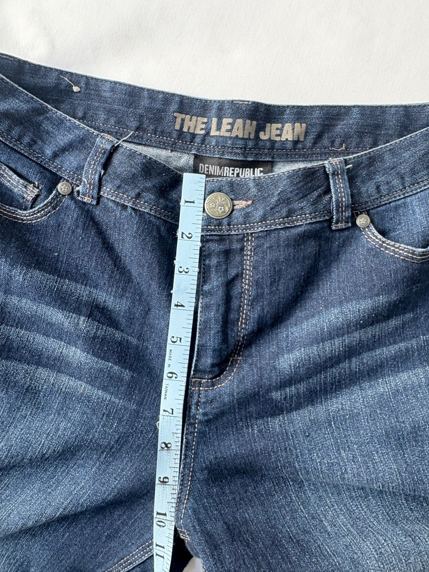 00’s Bootcut Leah jeans | Size 12