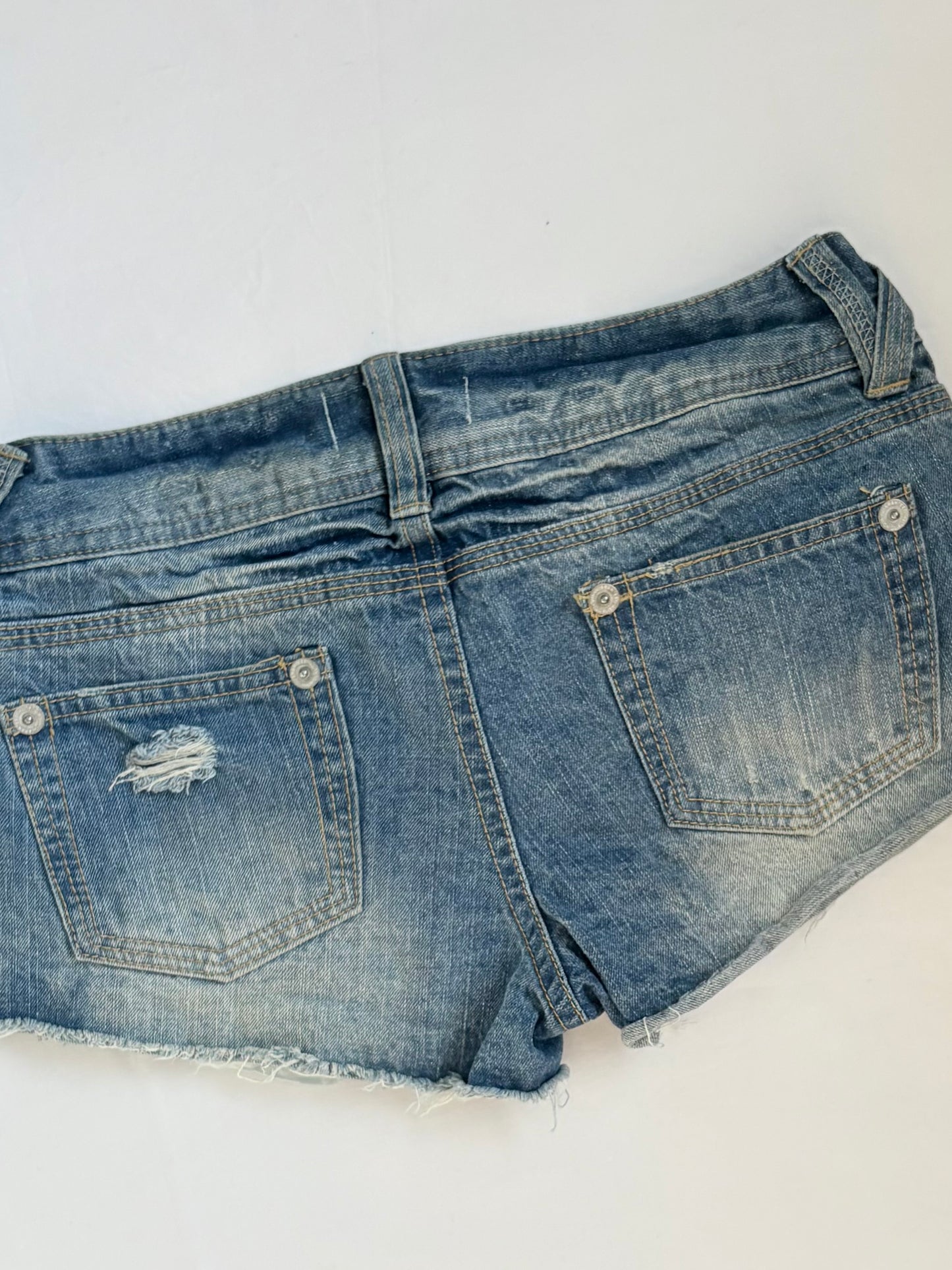 00’s Colza low rise shorts | Size 10