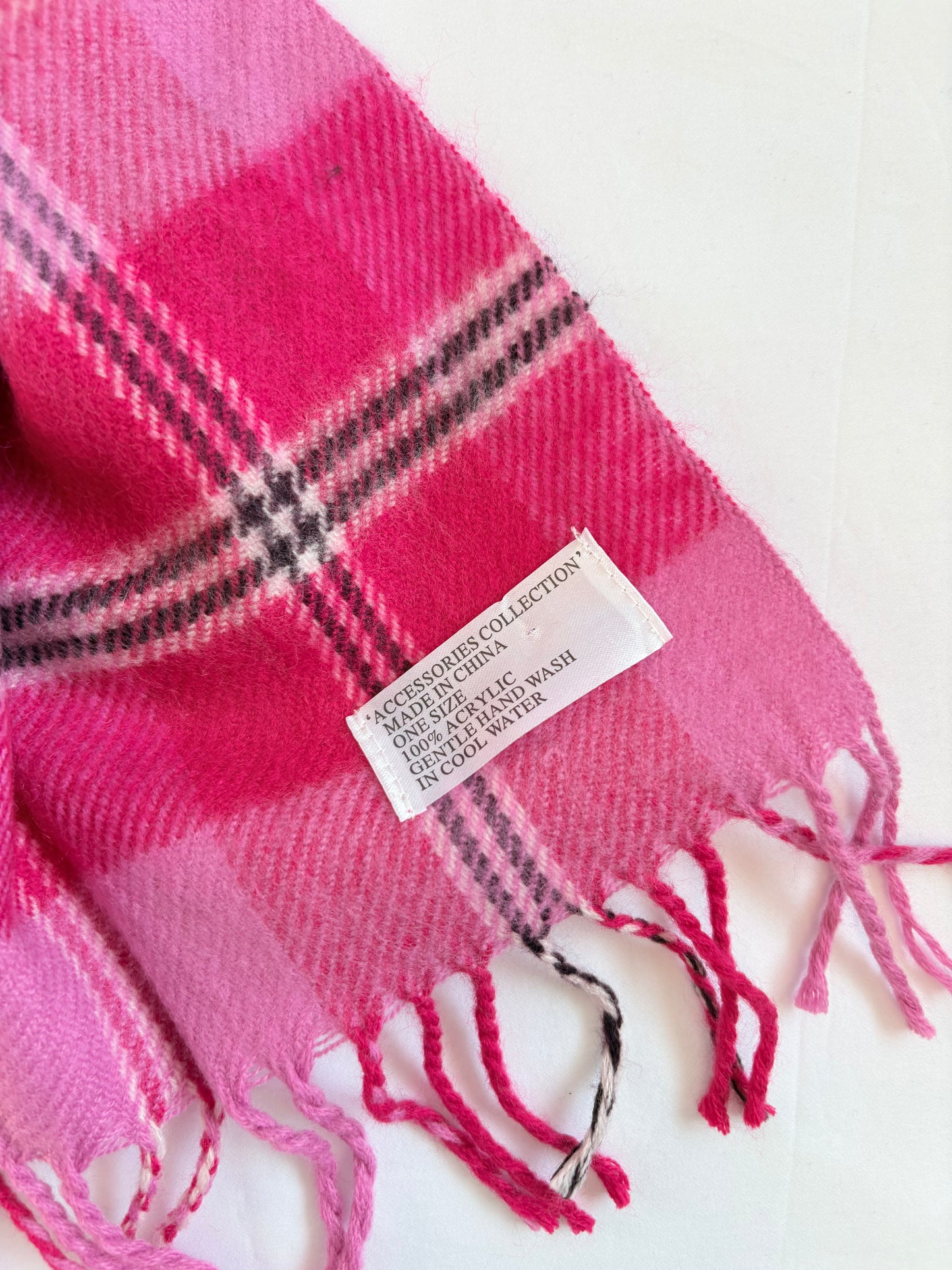 00’s Pink tartan tassel scarf