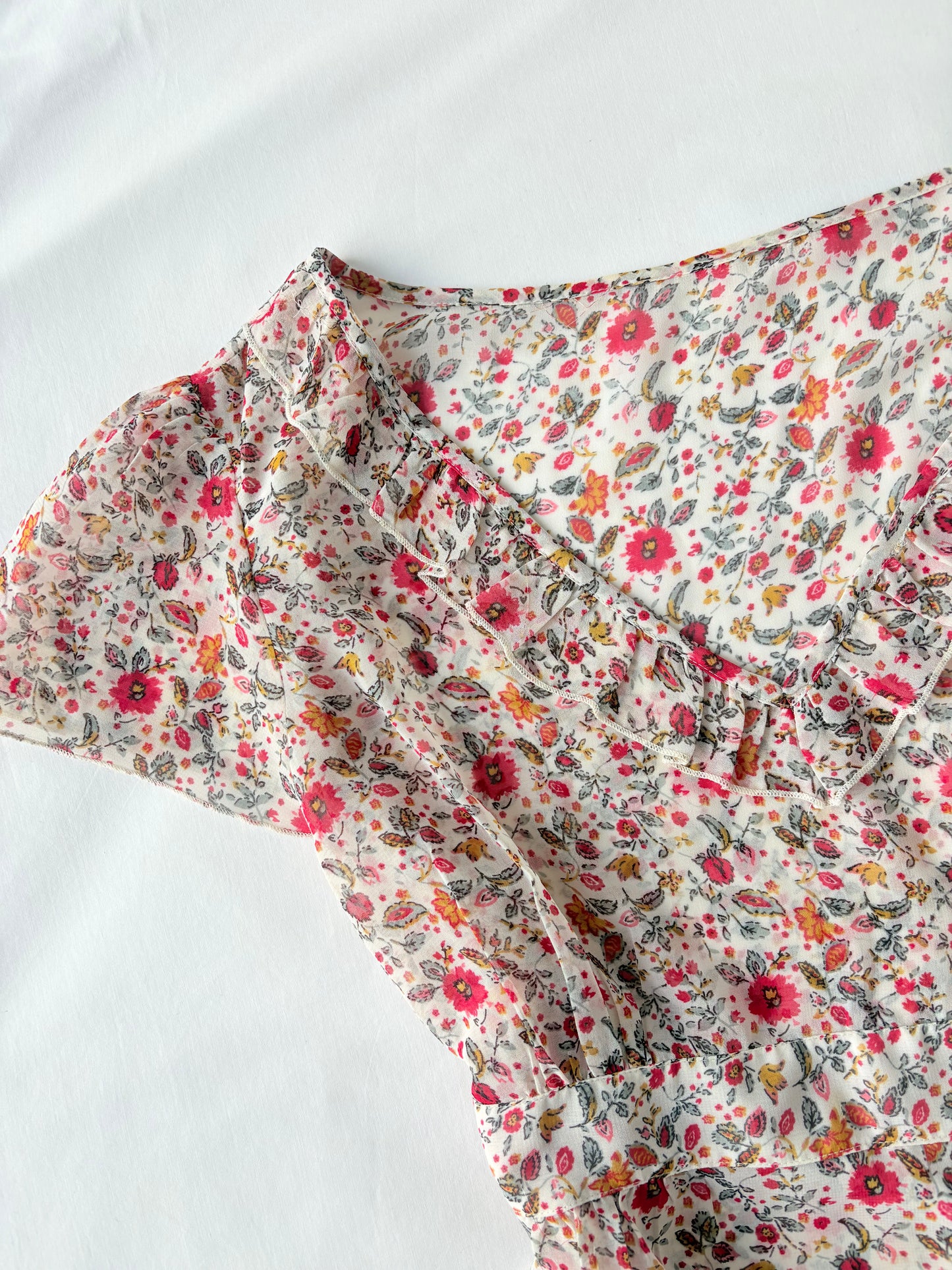 00’s Tie waist floral top | Size 18
