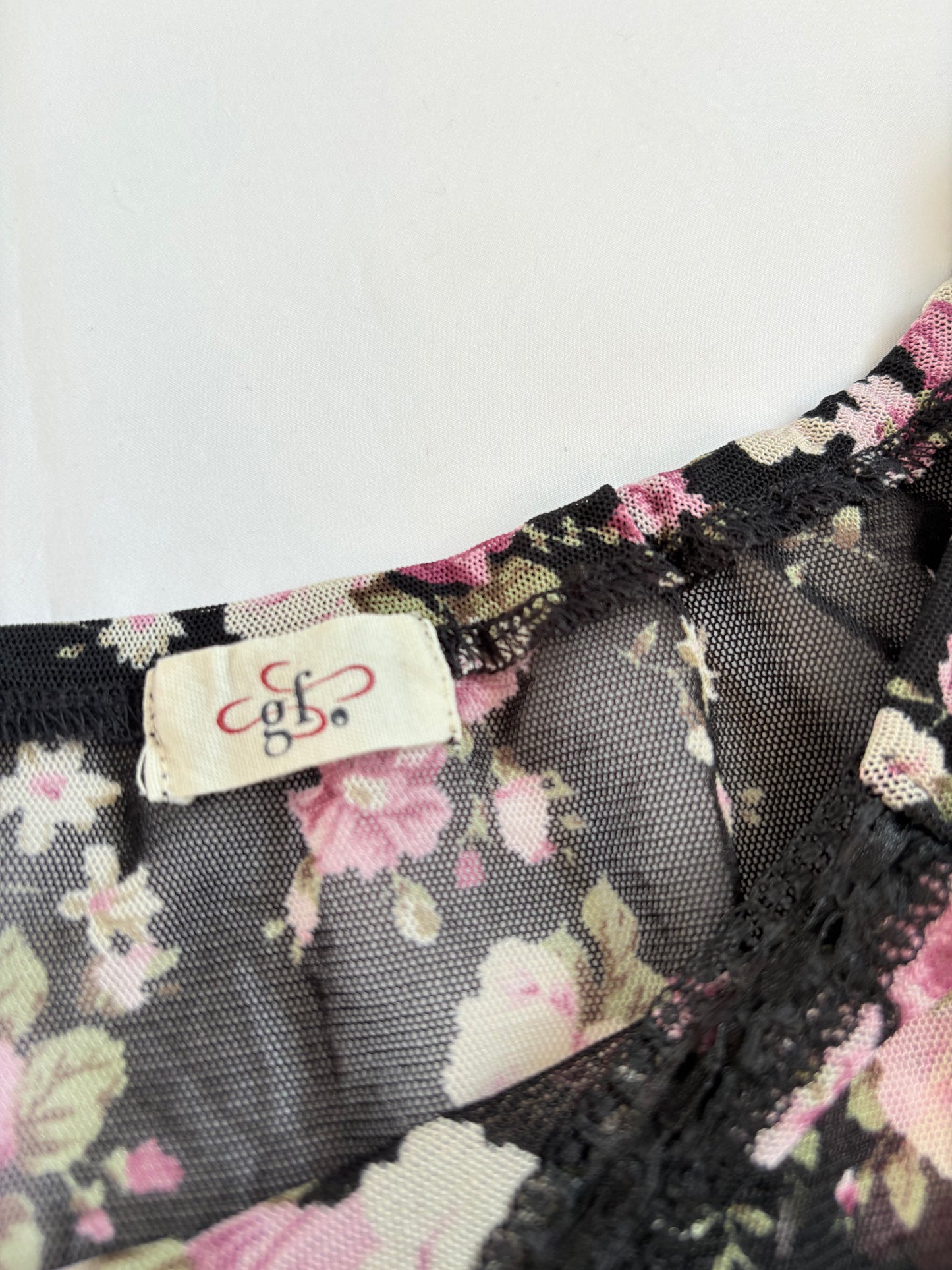 00’s Japanese tiered floral top | Size 10