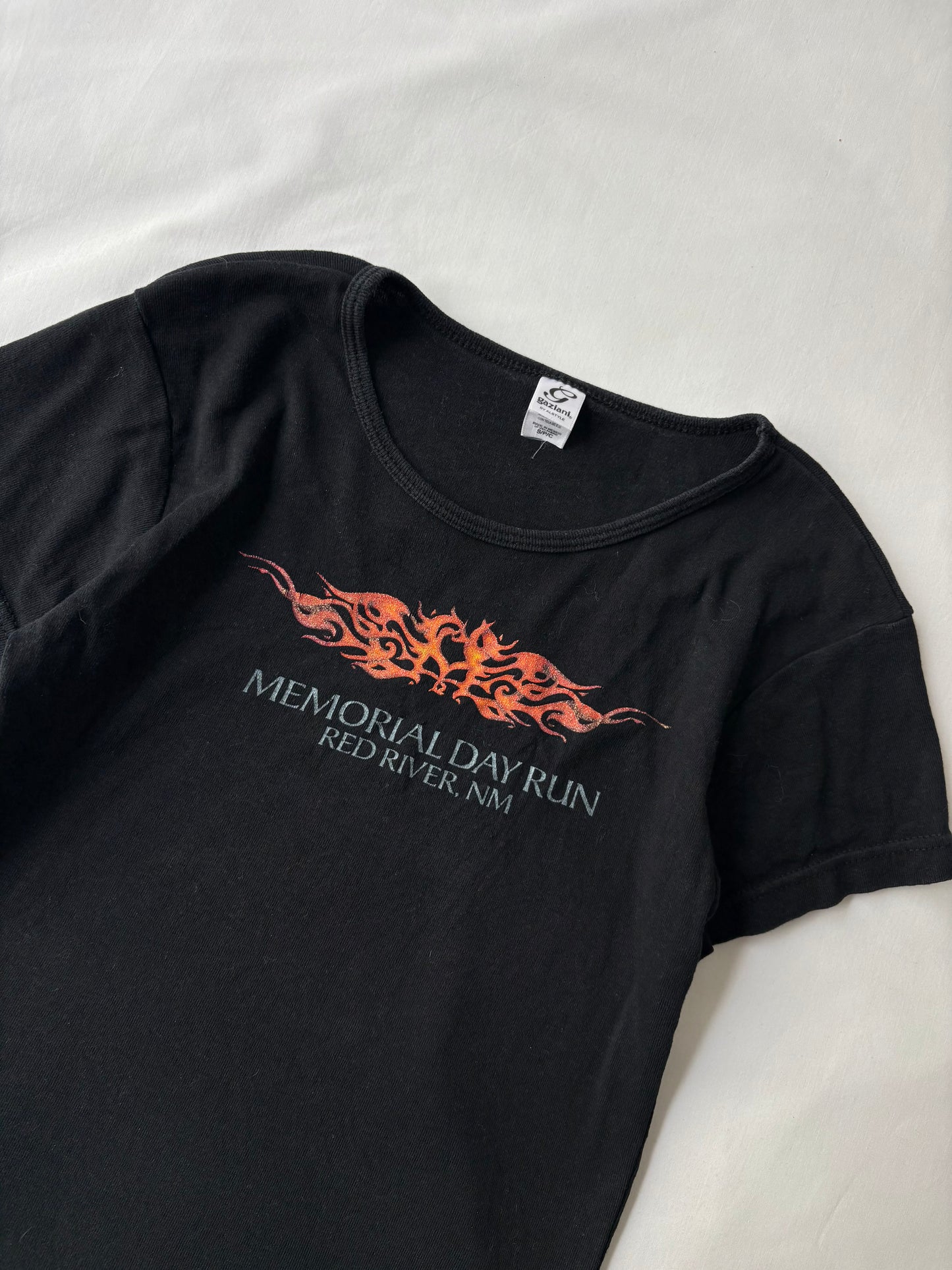 00’s Flame heart tee | Size small