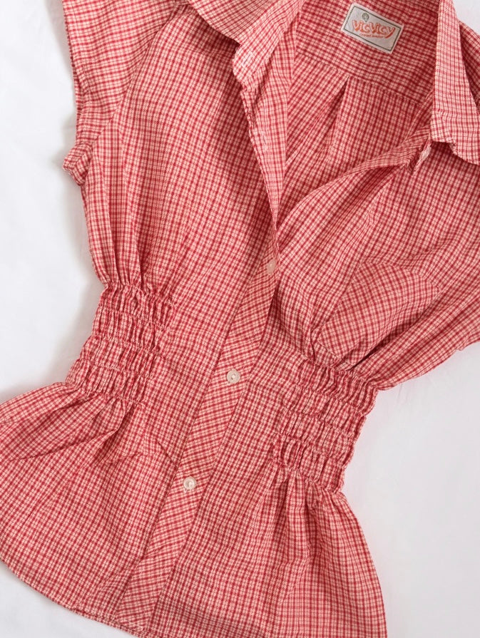 00’s Red plaid cinched shirt | Size 6-8