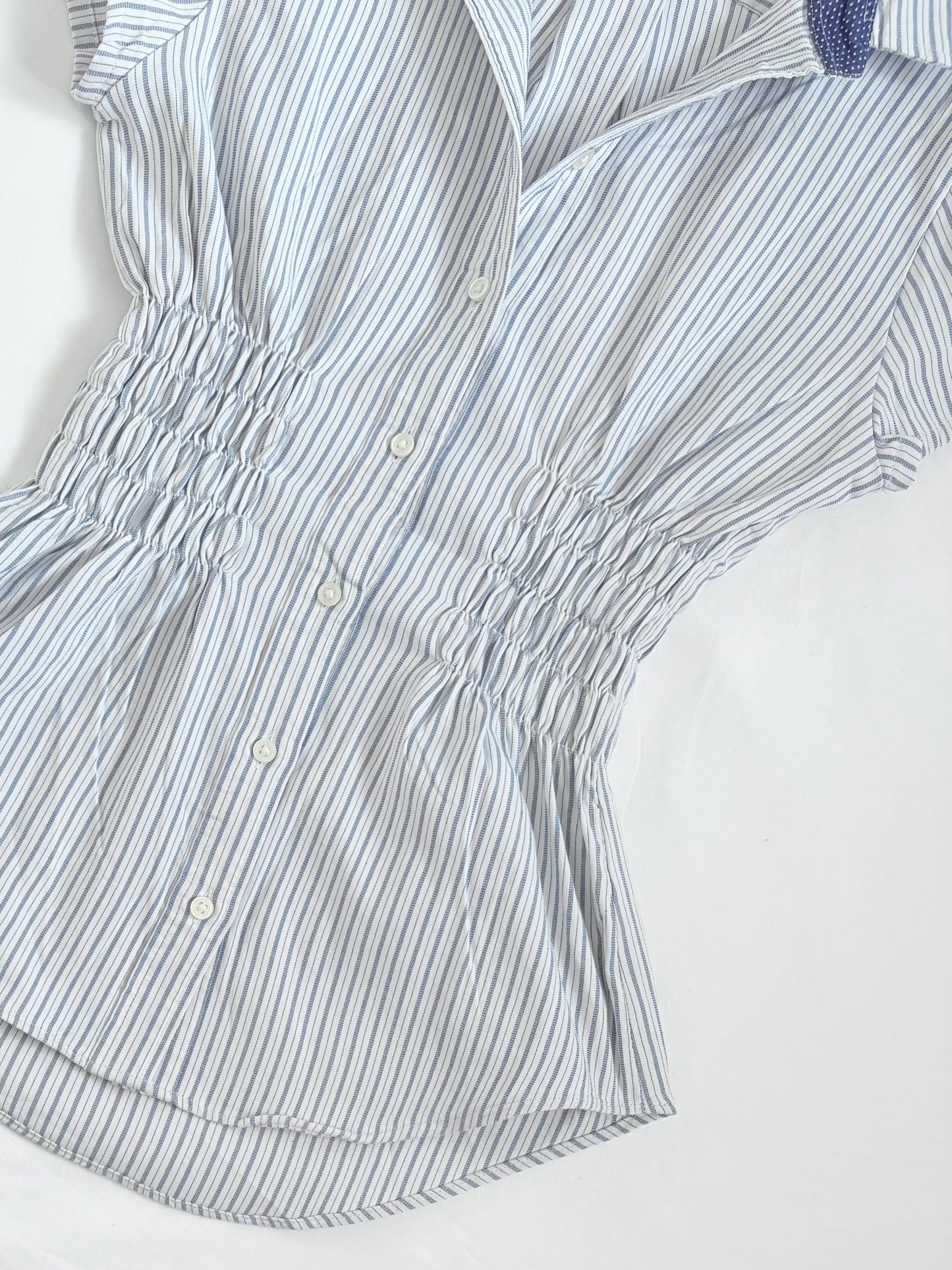 00’s Blue pinstripe cinched shirt | Size 8-10