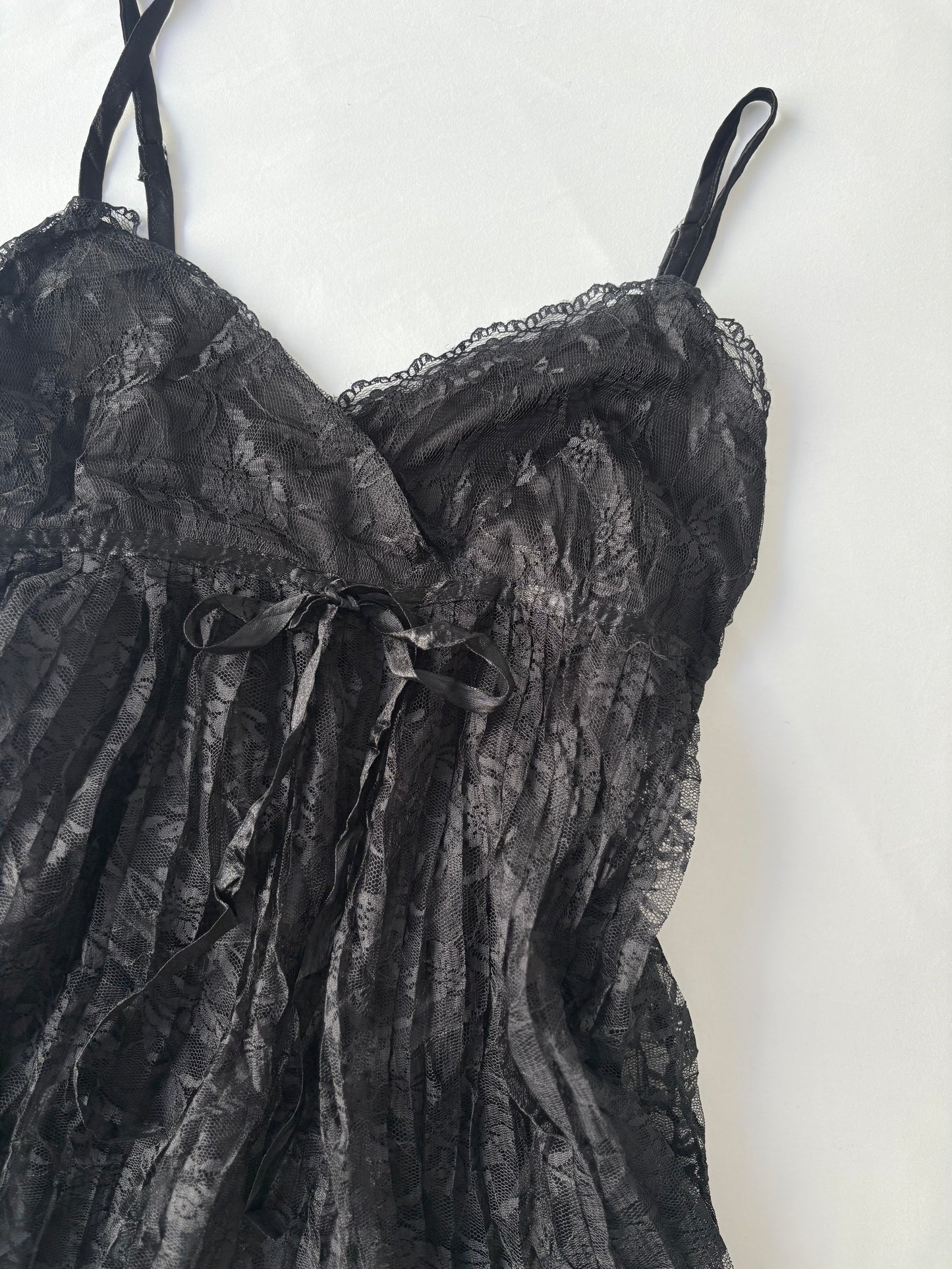 00’s Slow Steady pleated black top | Size 8