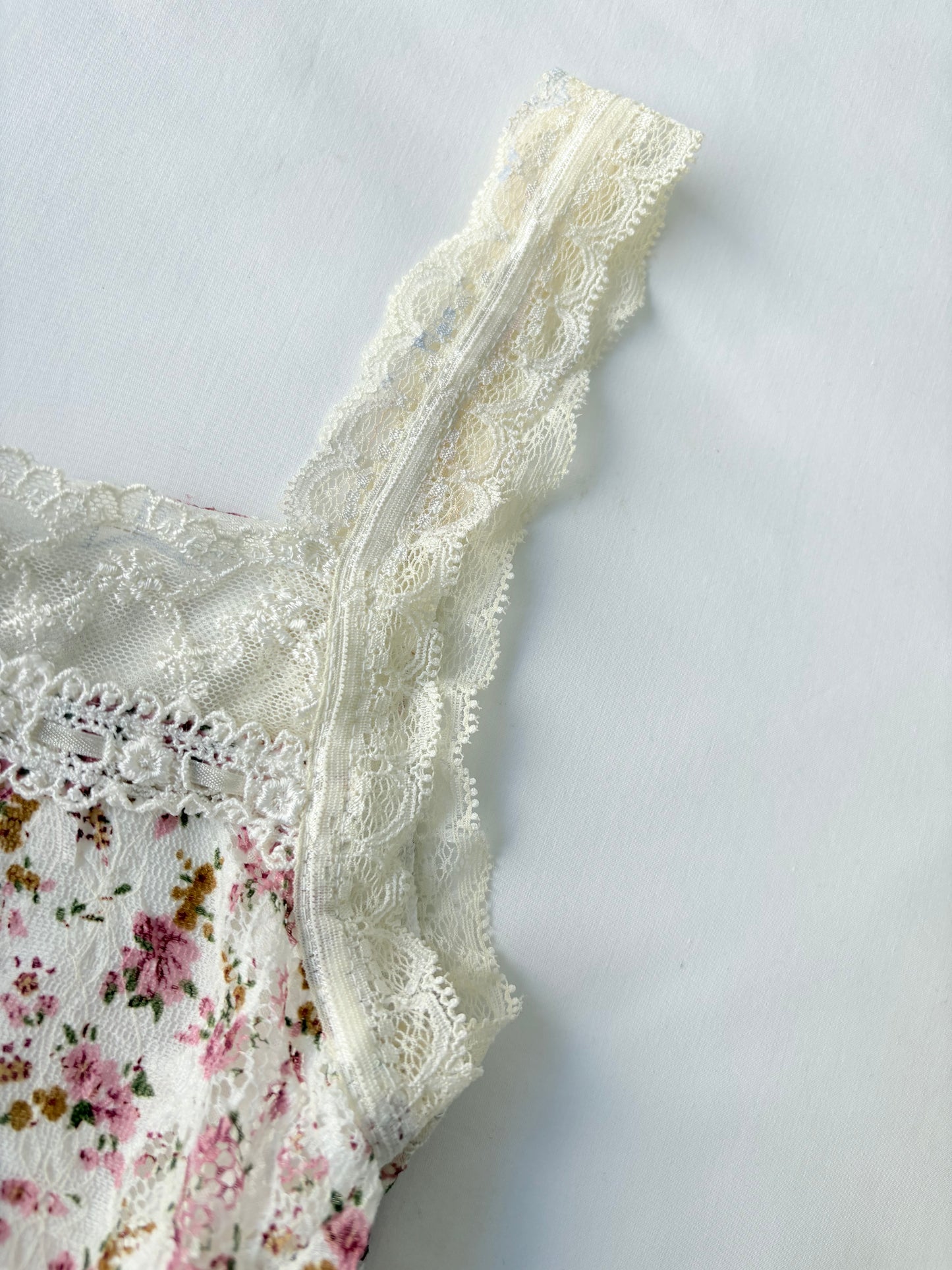 00’s Craccoron pink ditsy floral top | Size 10